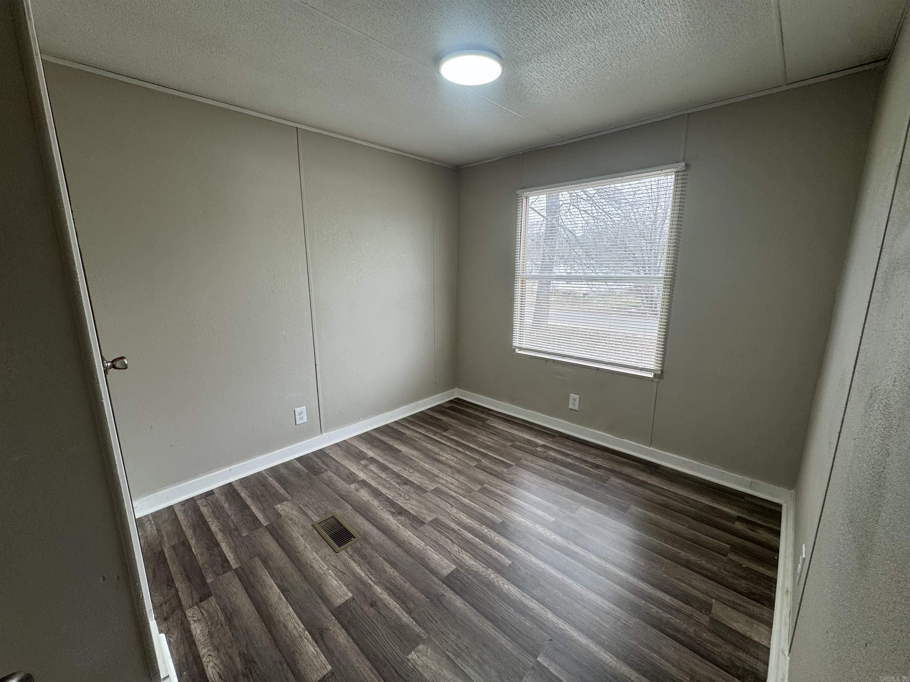 BLACK OAK - Residential