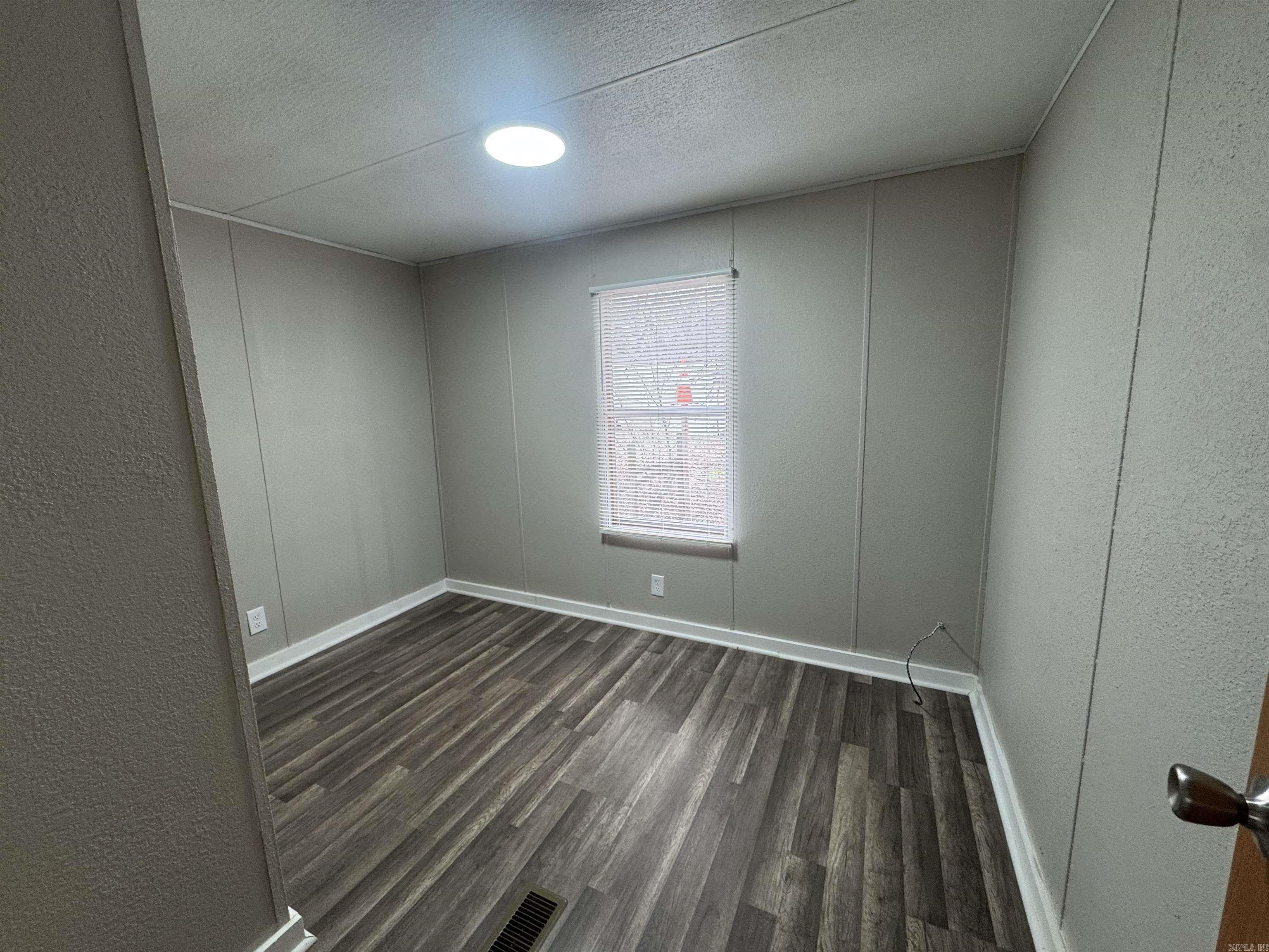 BLACK OAK - Residential