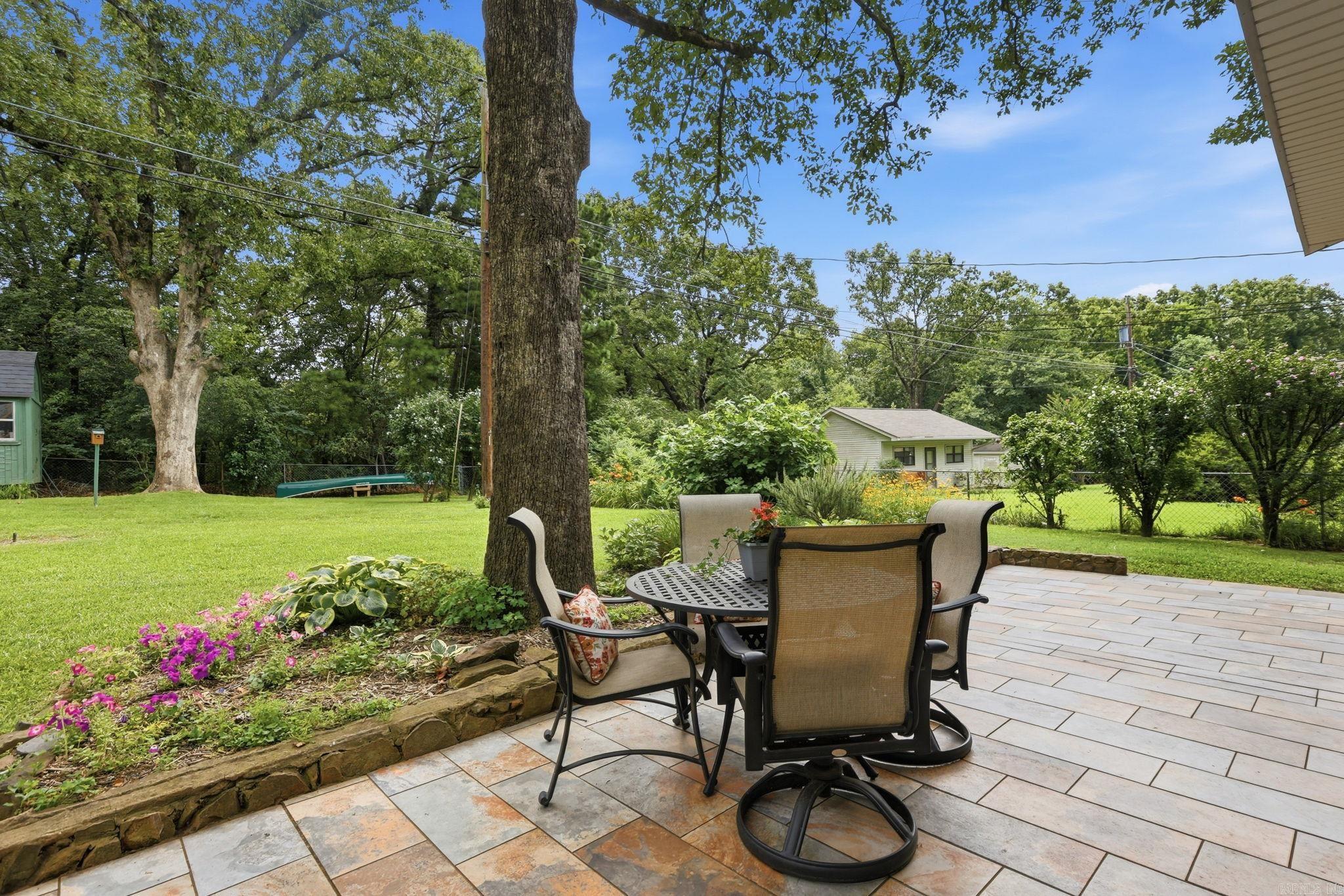 LAKEWOOD - Residential