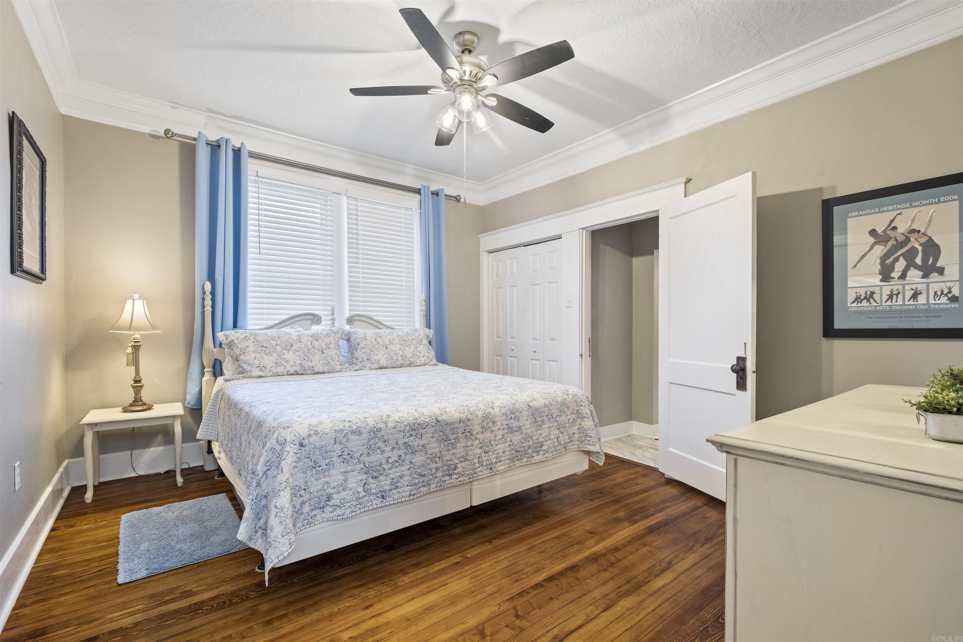 PULASKI HEIGHTS - Residential