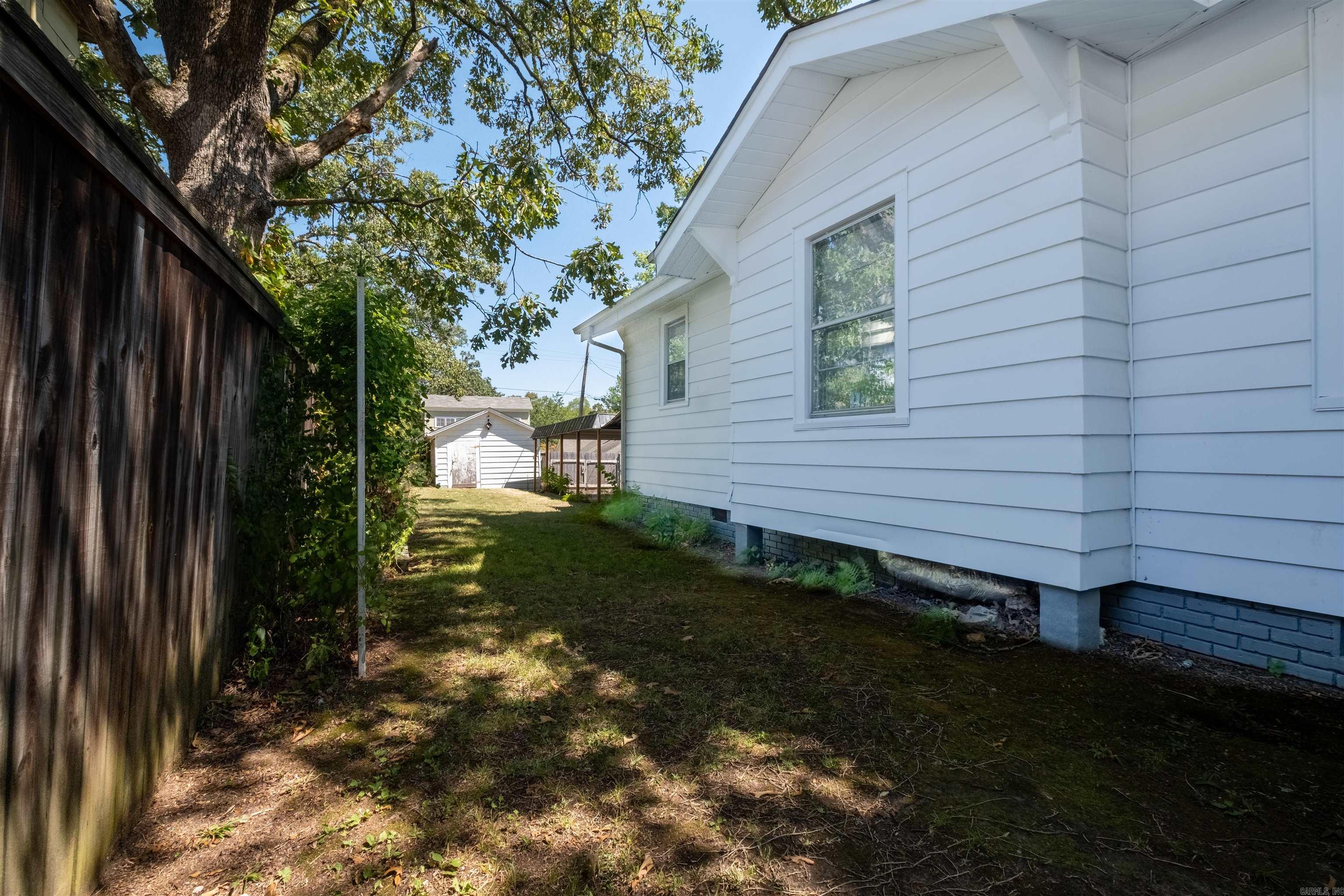 PULASKI HEIGHTS - Residential