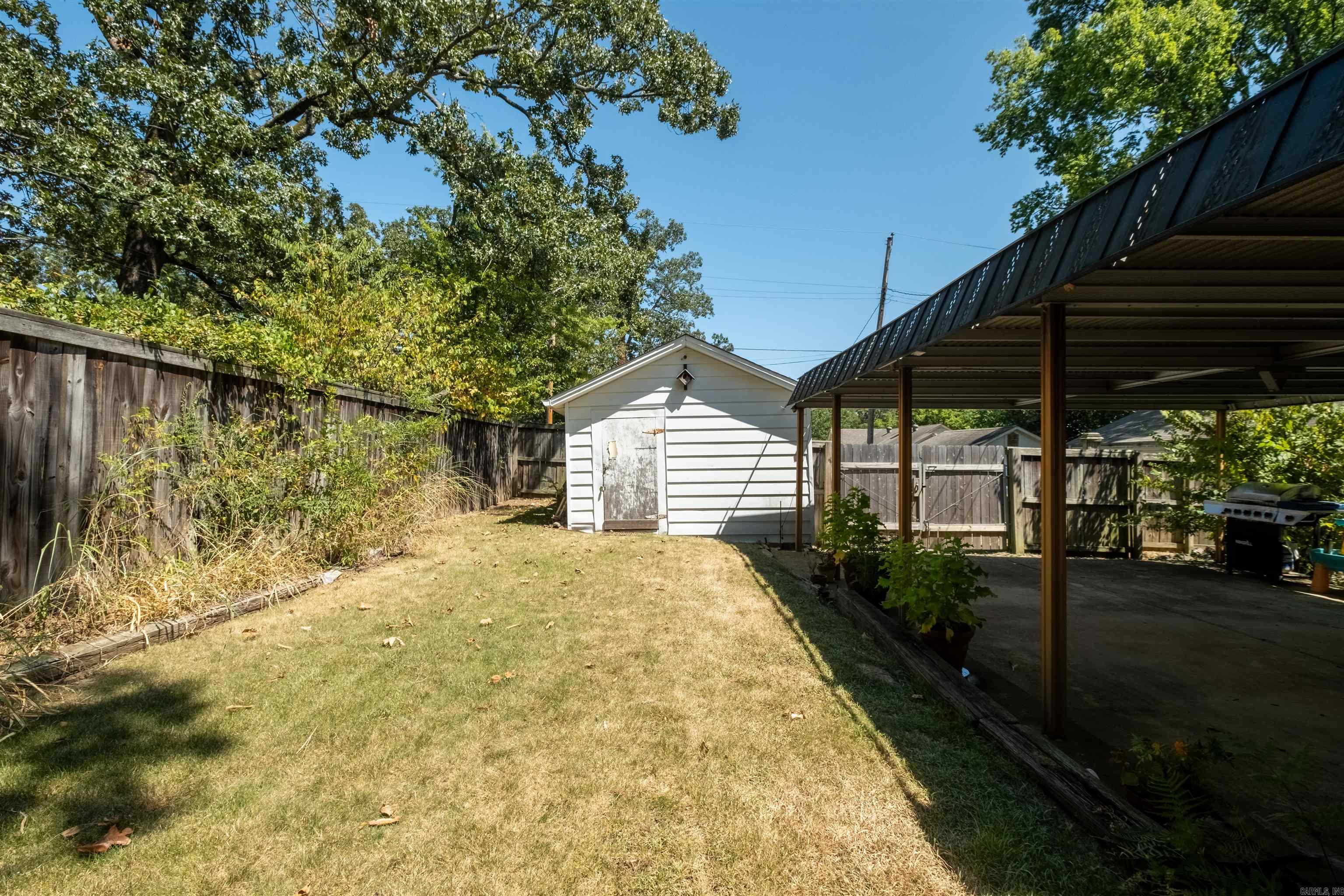 PULASKI HEIGHTS - Residential