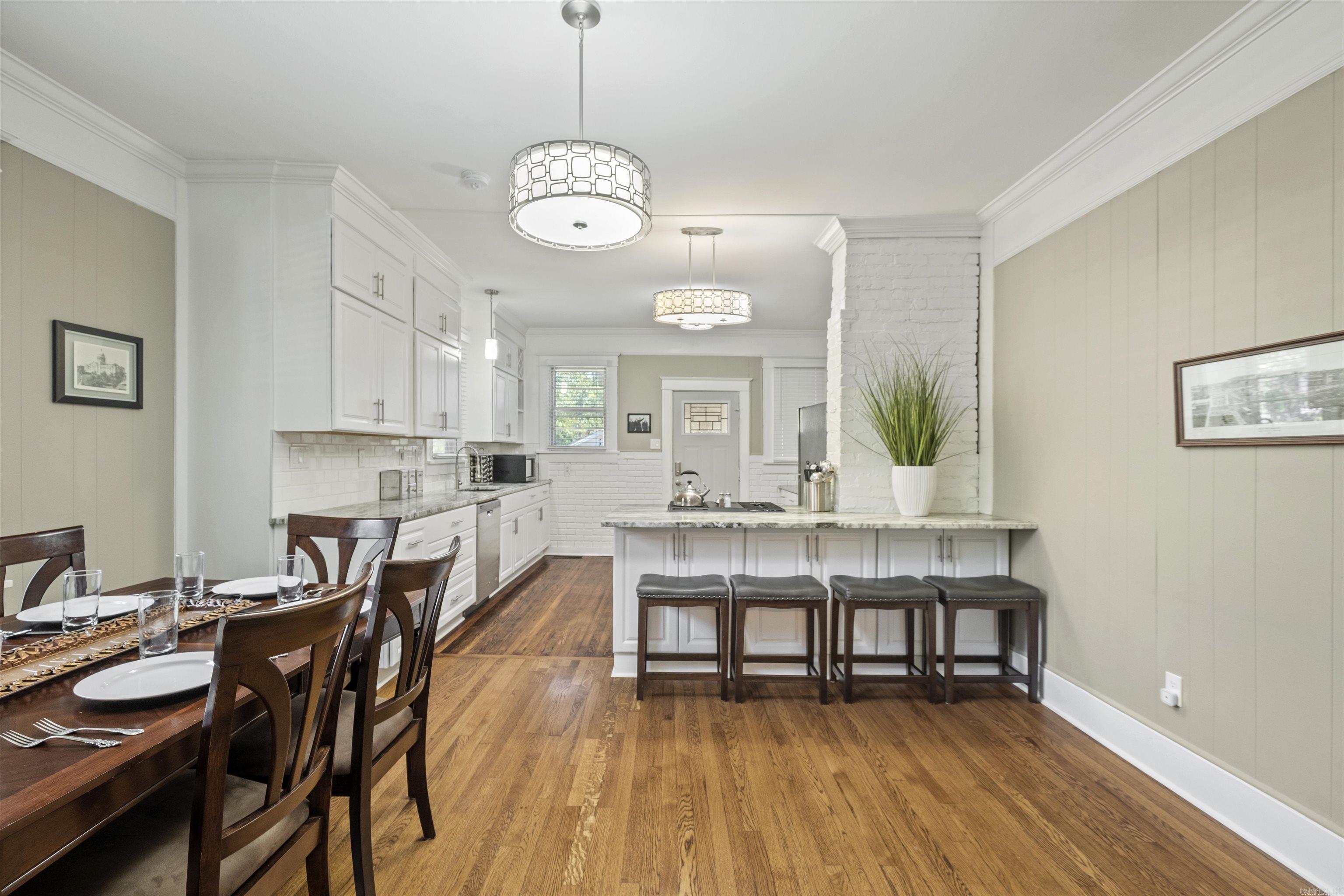 PULASKI HEIGHTS - Residential