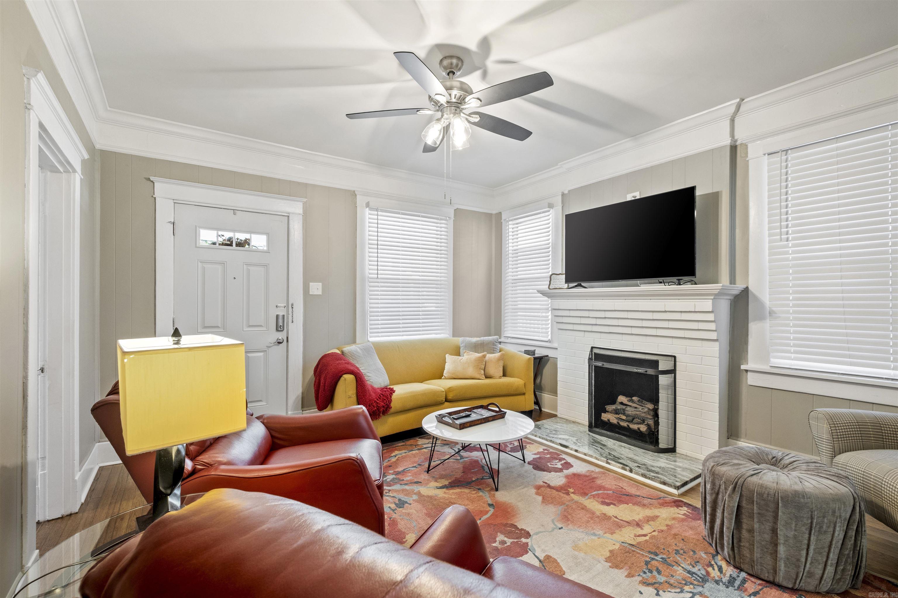 PULASKI HEIGHTS - Residential
