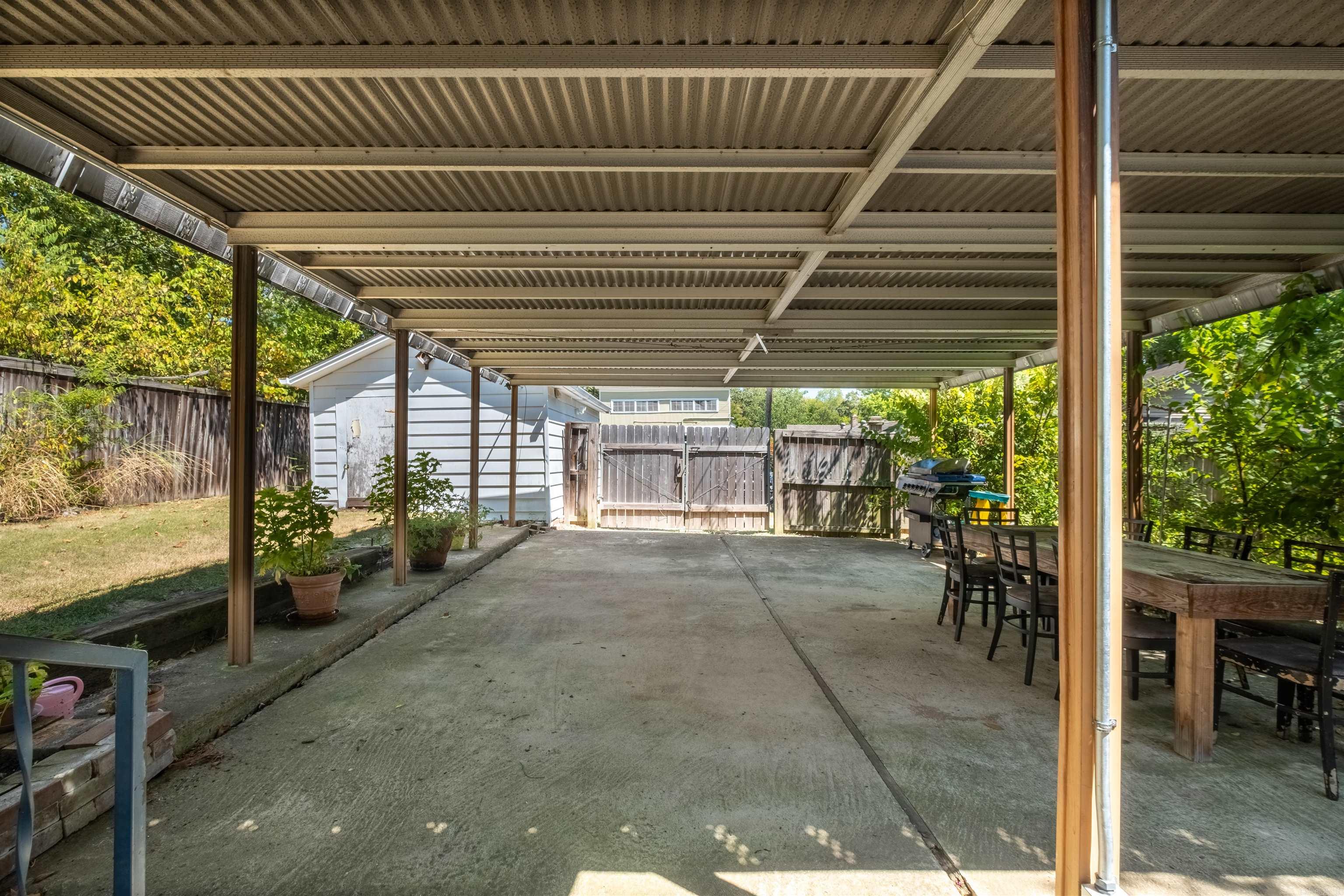 PULASKI HEIGHTS - Residential