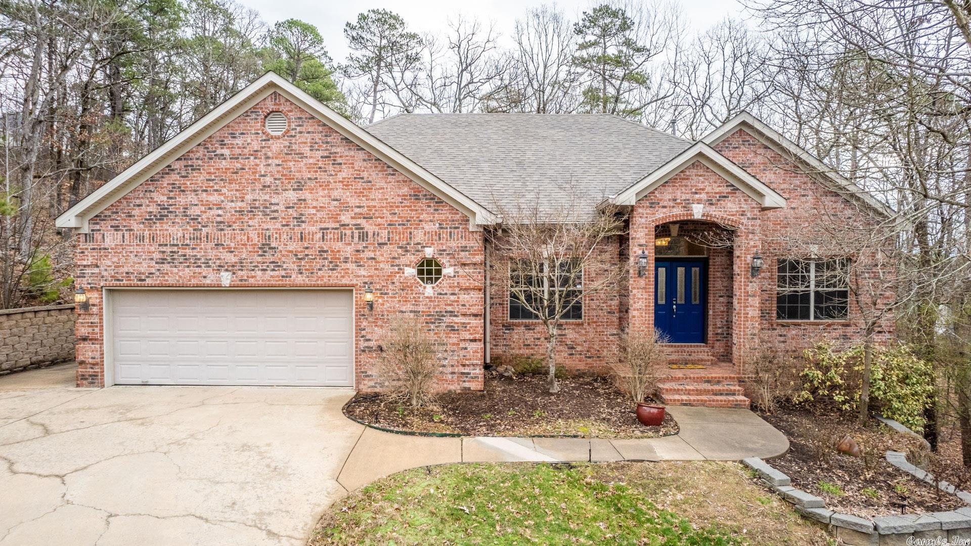 CARRIAGE CREEK - Residential