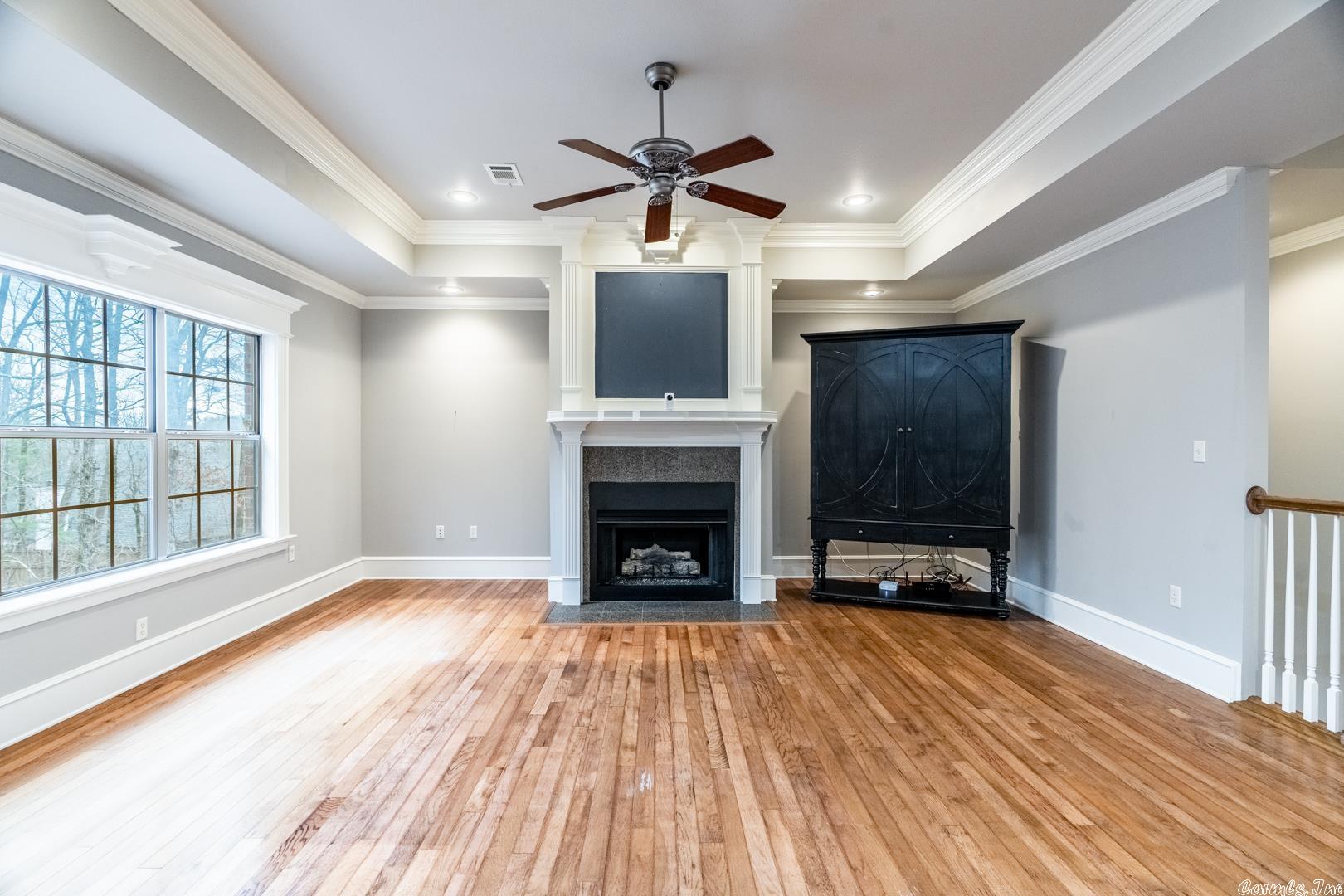 CARRIAGE CREEK - Residential