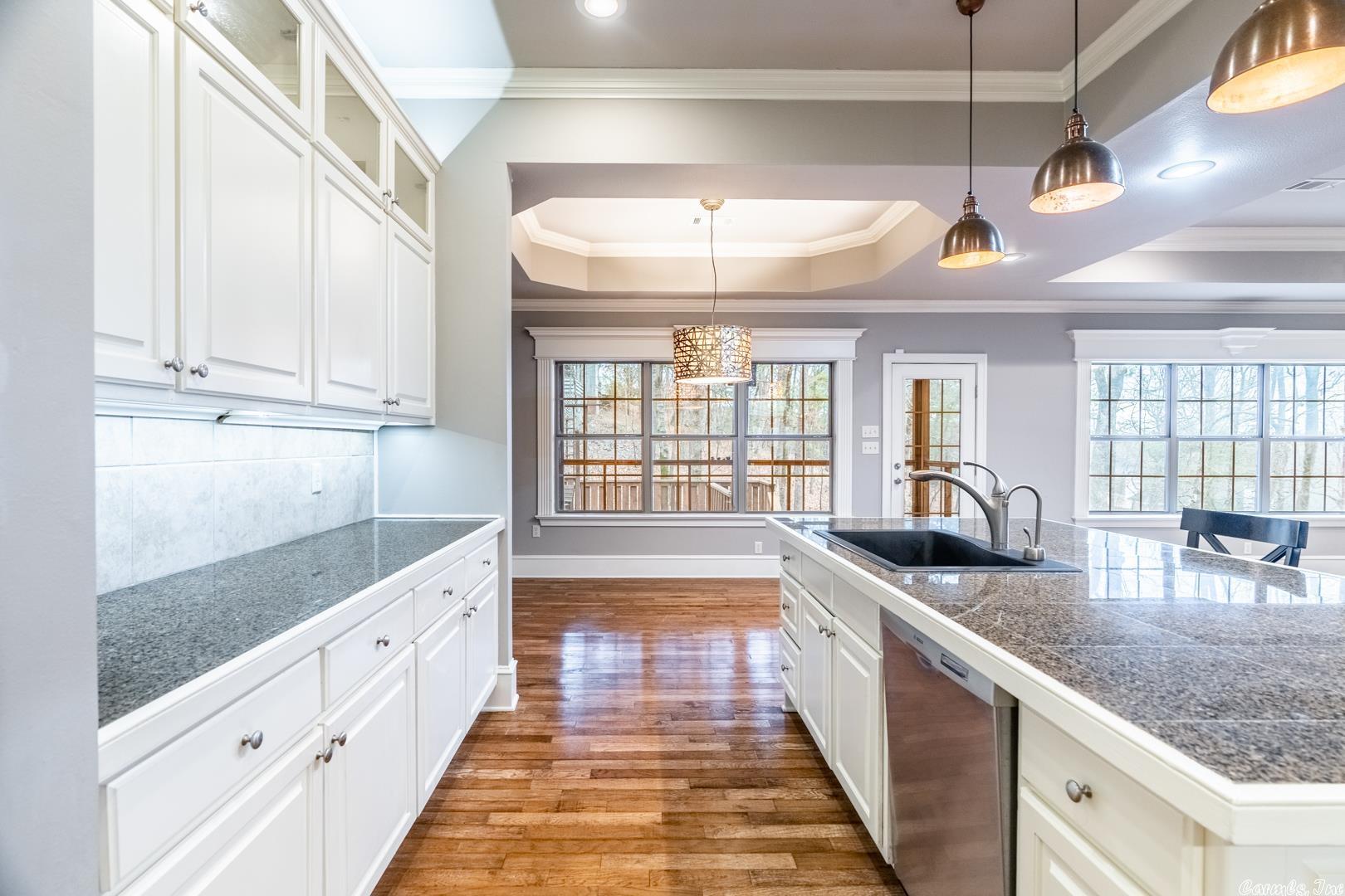 CARRIAGE CREEK - Residential