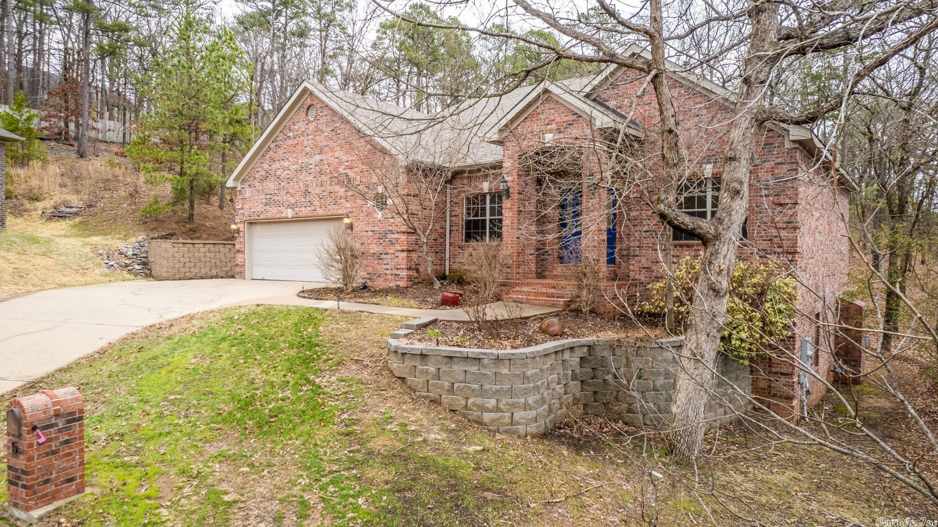 CARRIAGE CREEK - Residential