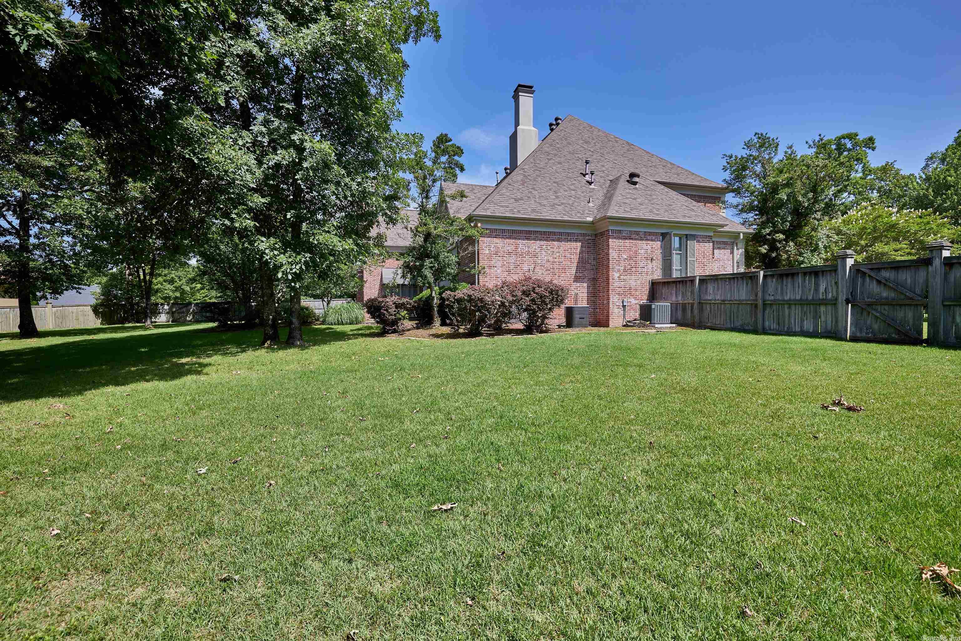 CHENAL VALLEY SOLOGNE CIRCLE - Residential