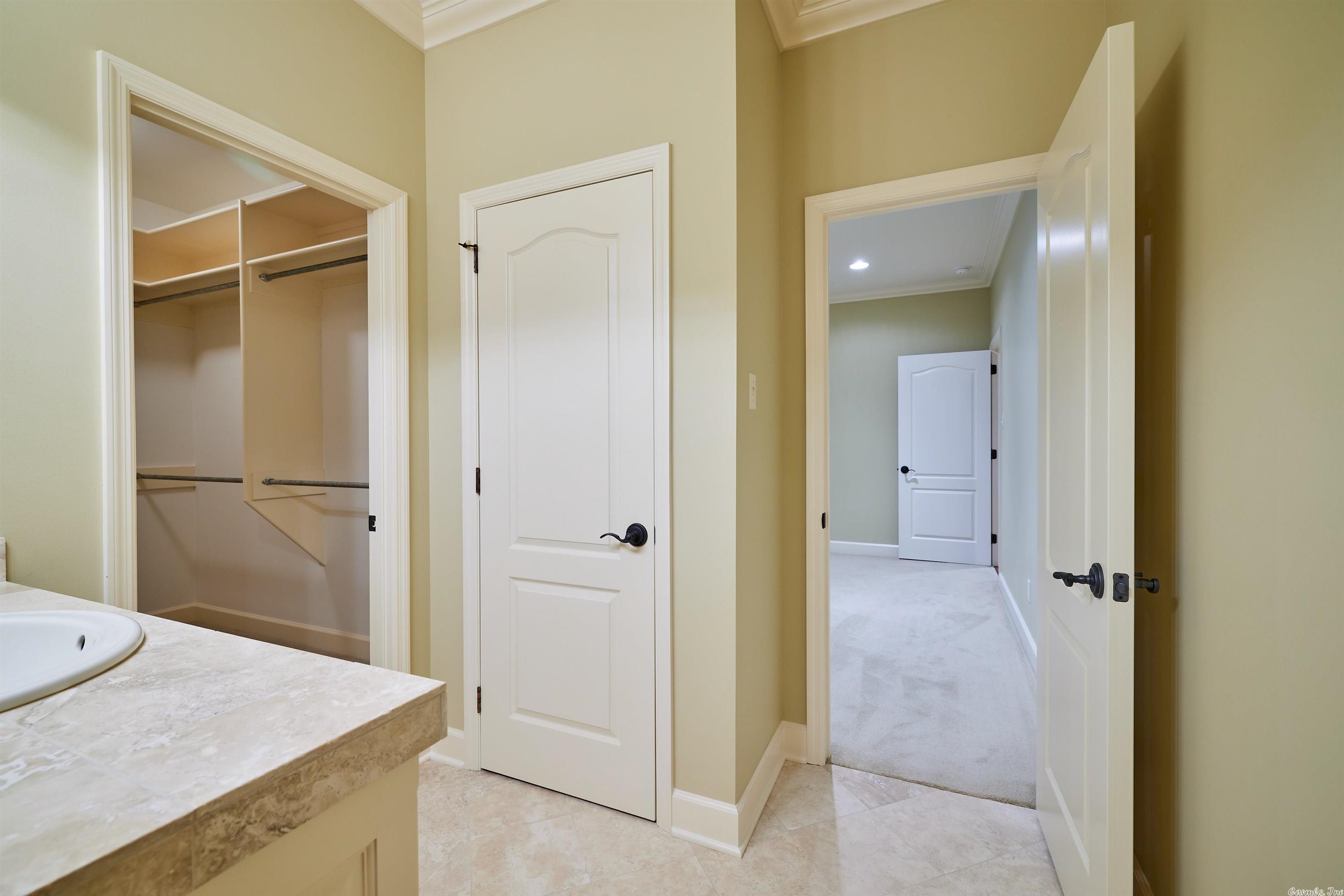 CHENAL VALLEY SOLOGNE CIRCLE - Residential