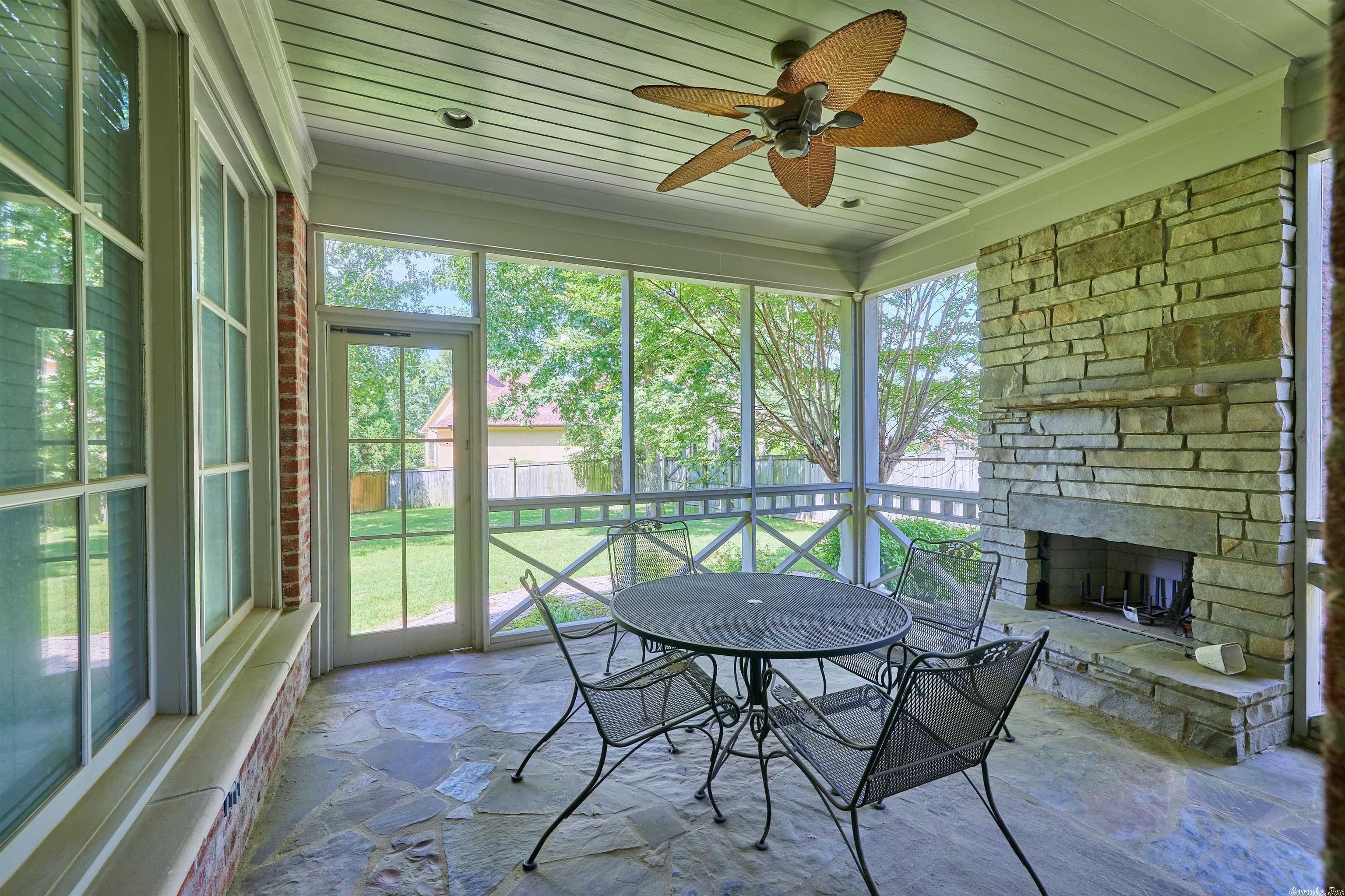 CHENAL VALLEY SOLOGNE CIRCLE - Residential