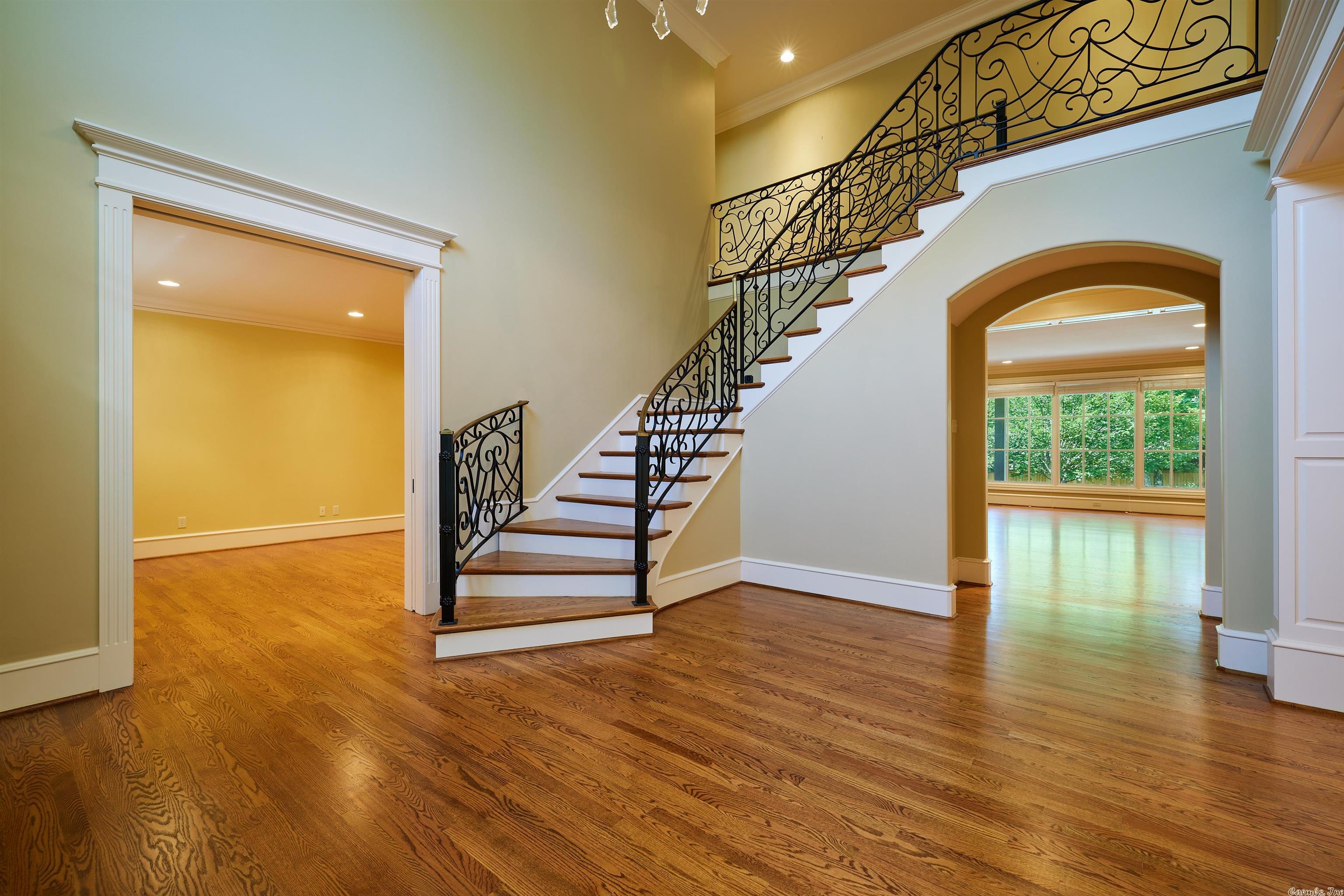 CHENAL VALLEY SOLOGNE CIRCLE - Residential