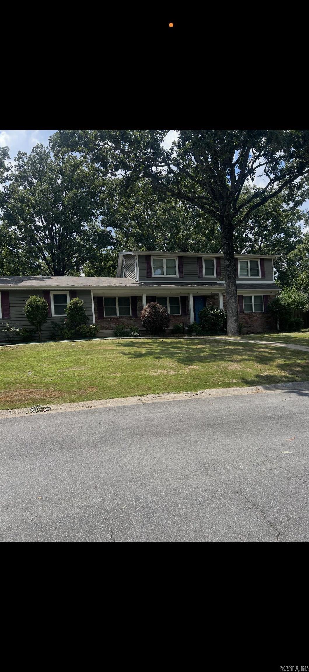 Indian Hills Estates - Residential Lease