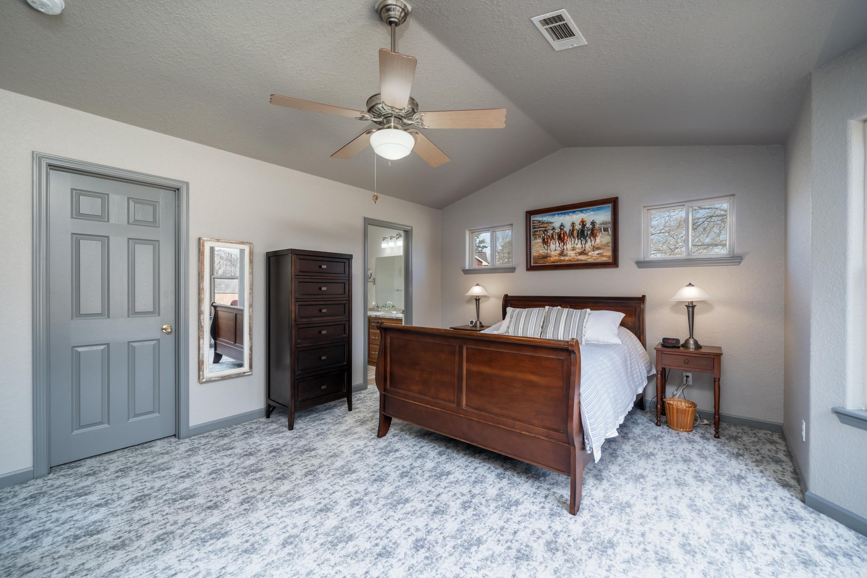 WOODLANDS EDGE - Residential
