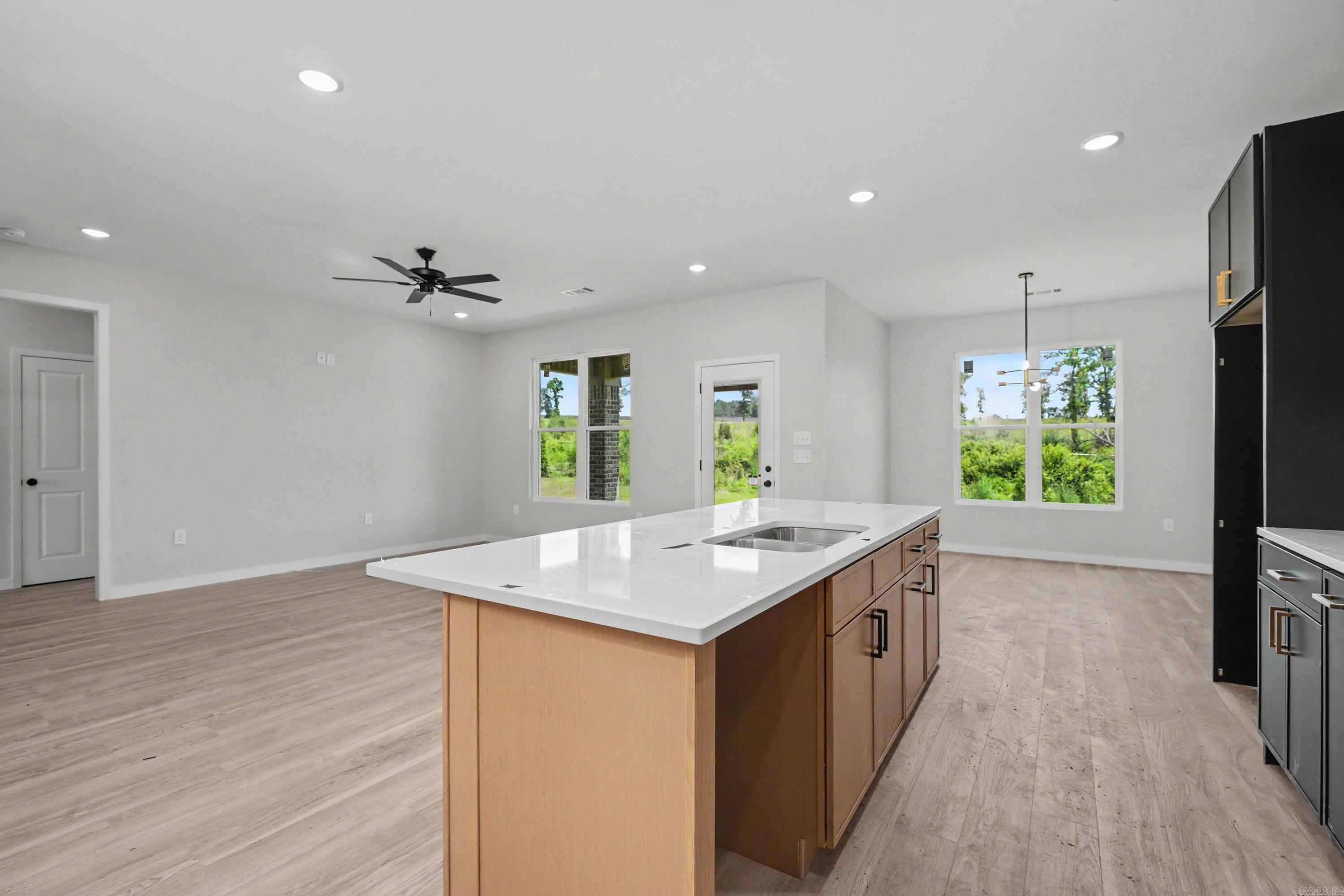 WALNUT VALLEY - Residential