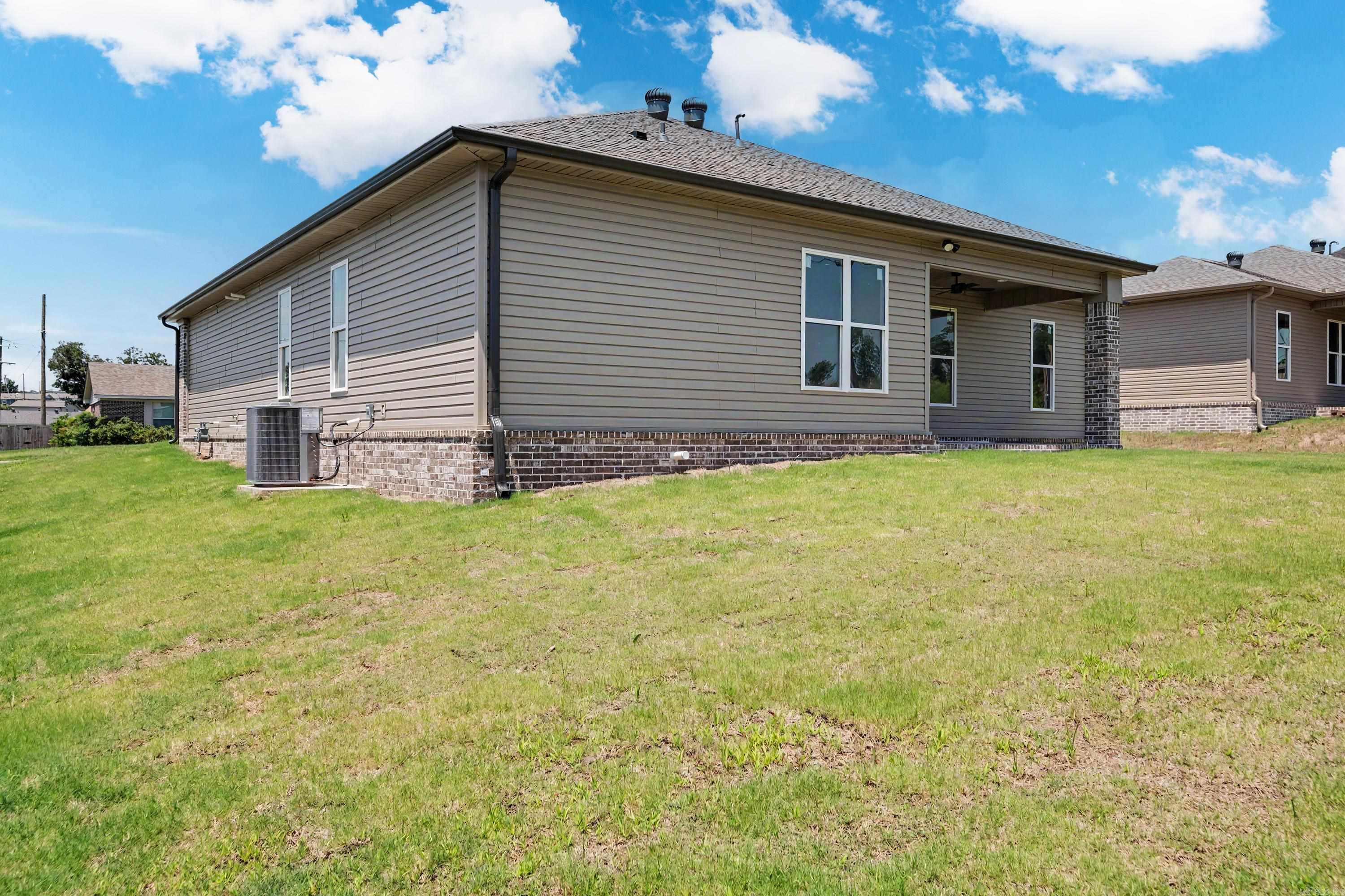 WALNUT VALLEY - Residential