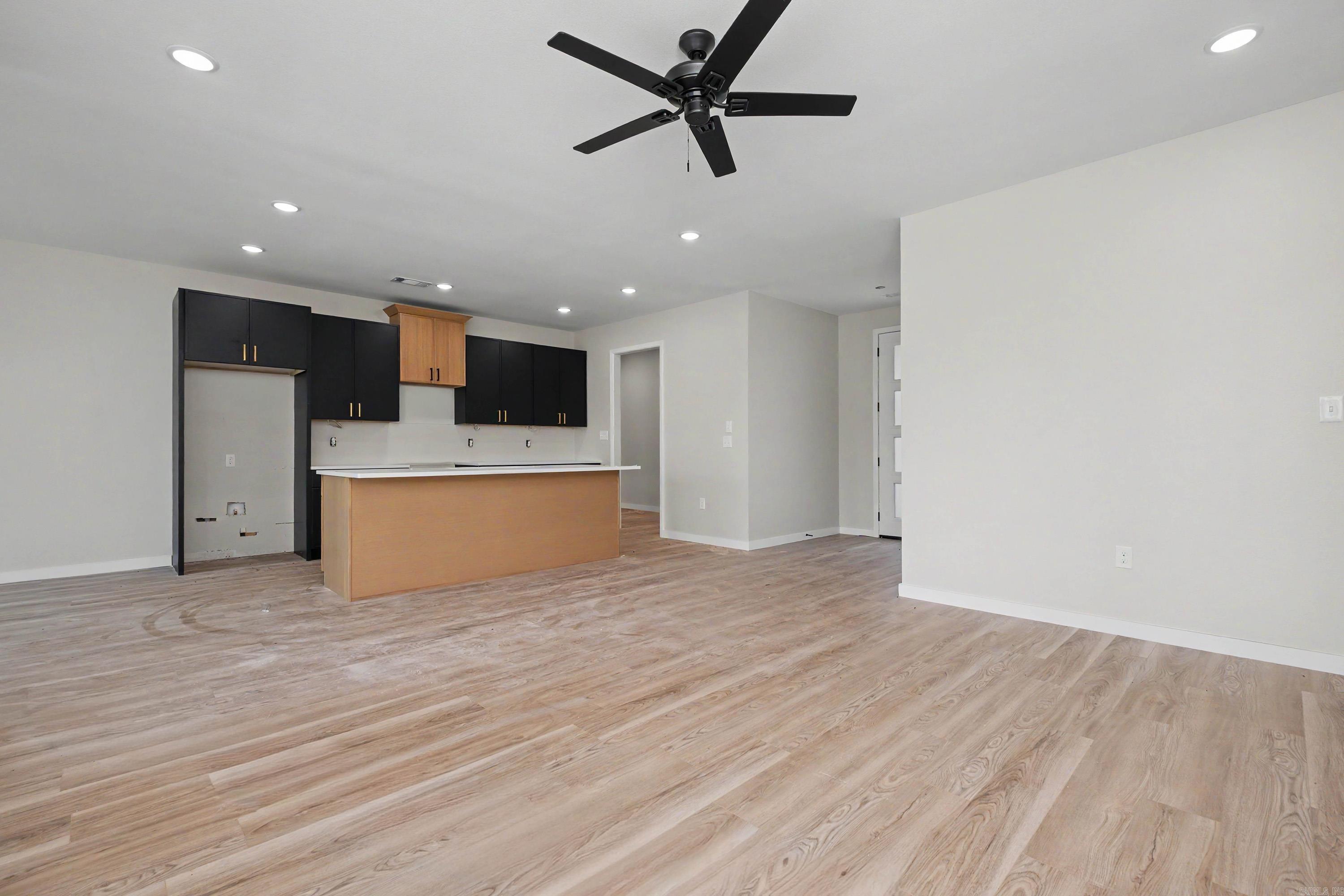 WALNUT VALLEY - Residential