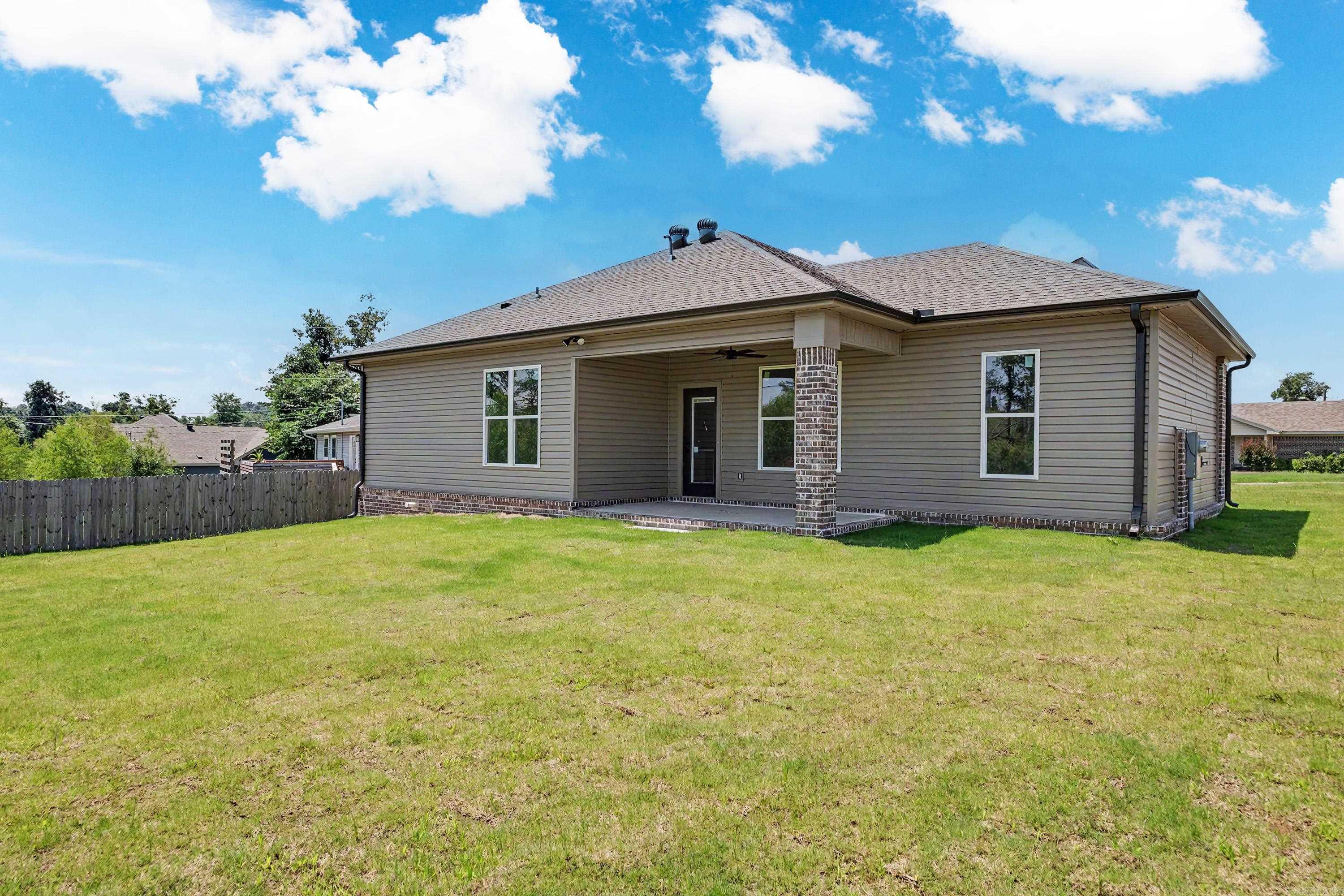 WALNUT VALLEY - Residential