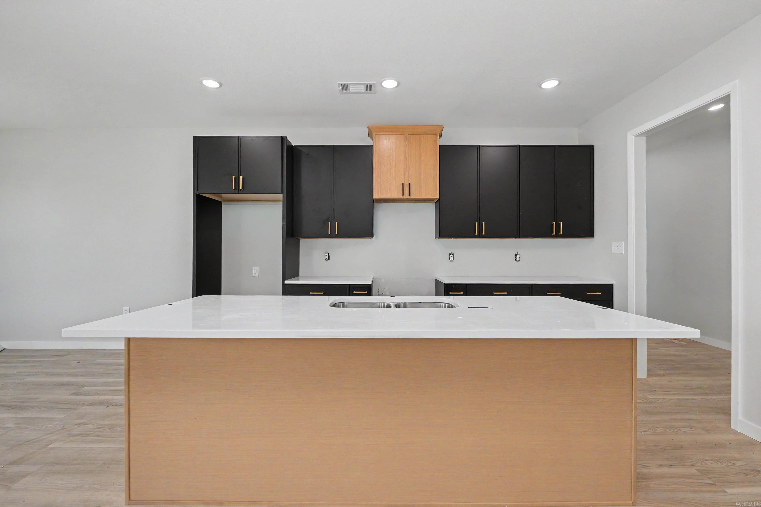 WALNUT VALLEY - Residential
