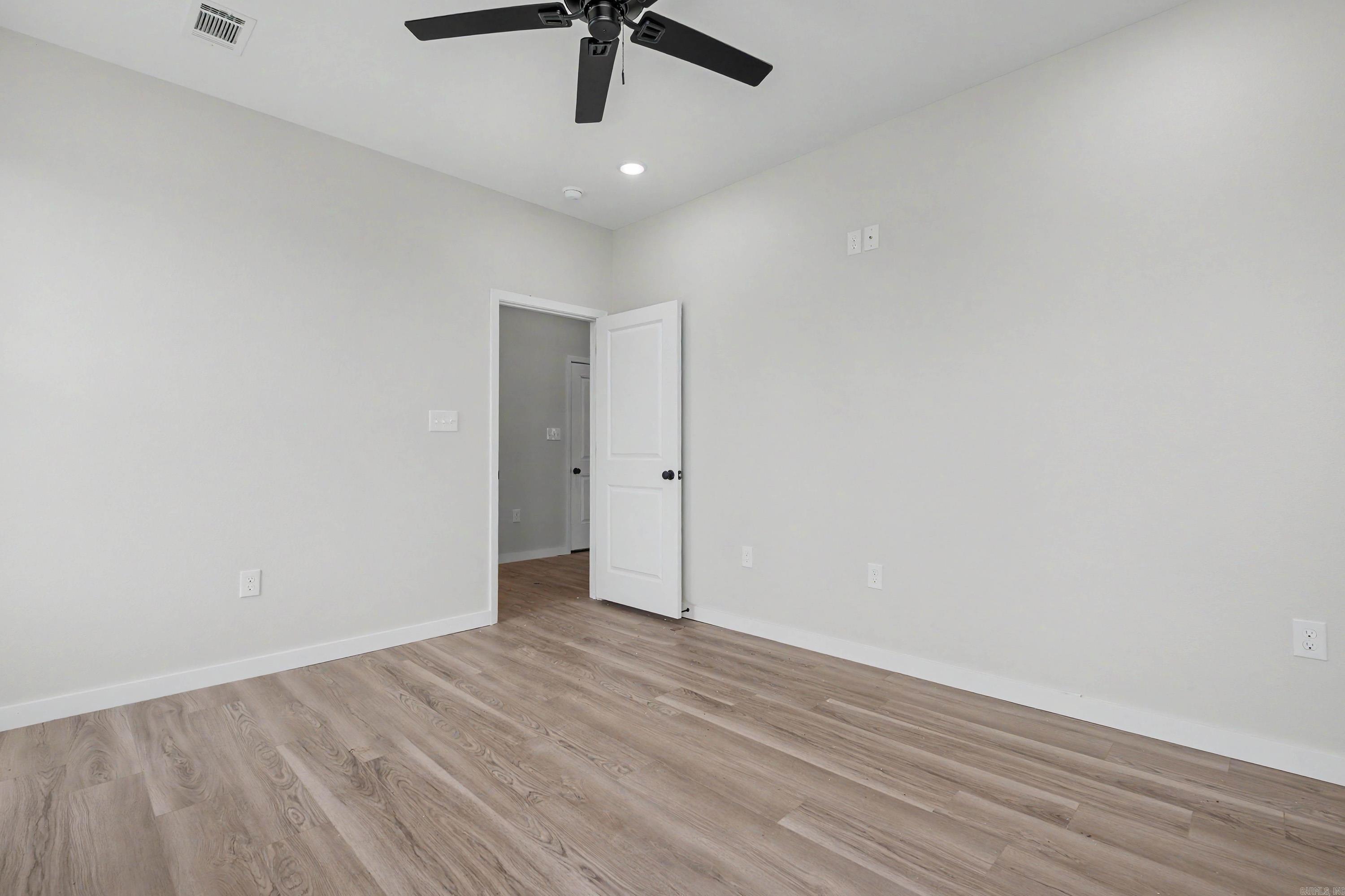 WALNUT VALLEY - Residential