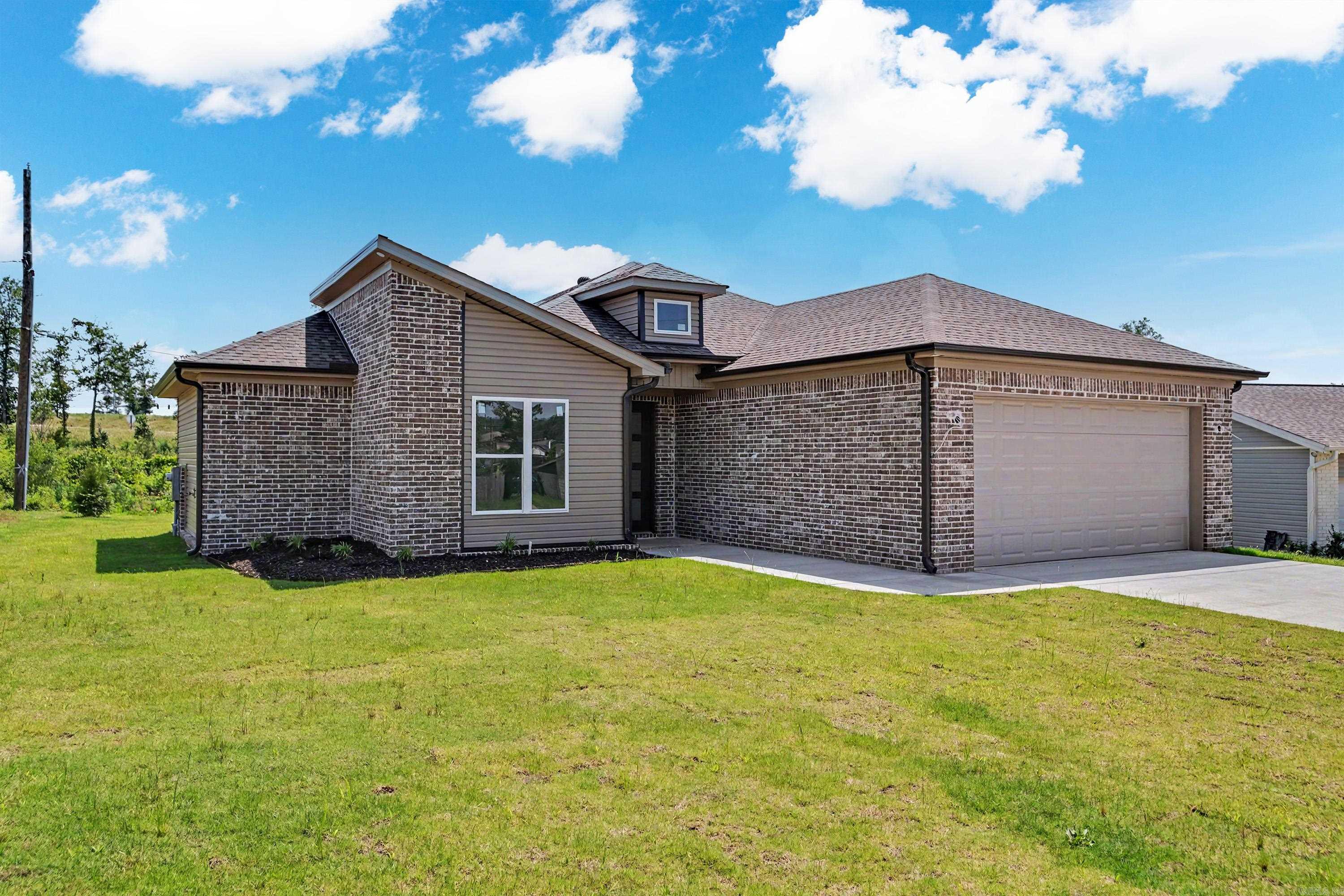 WALNUT VALLEY - Residential
