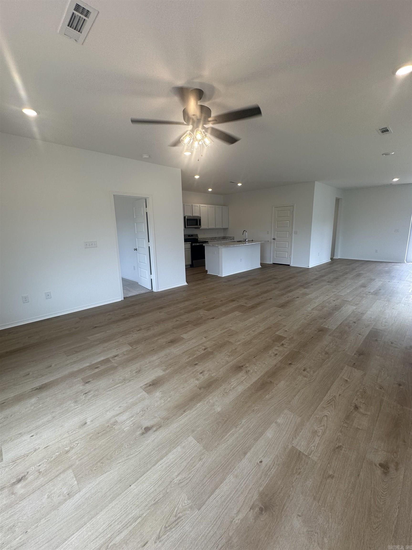 THE MEADOWS - Residential