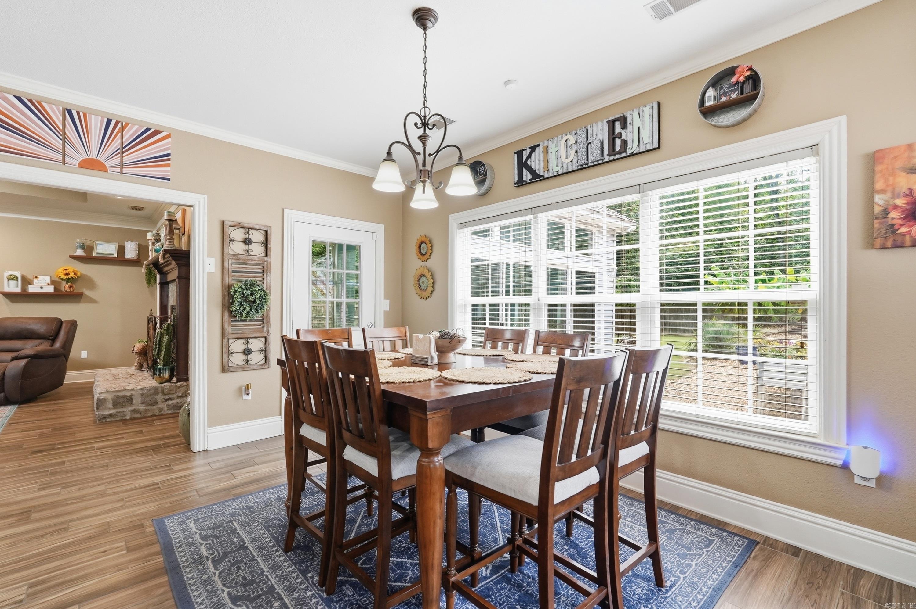 EAGLE MANOR - Residential