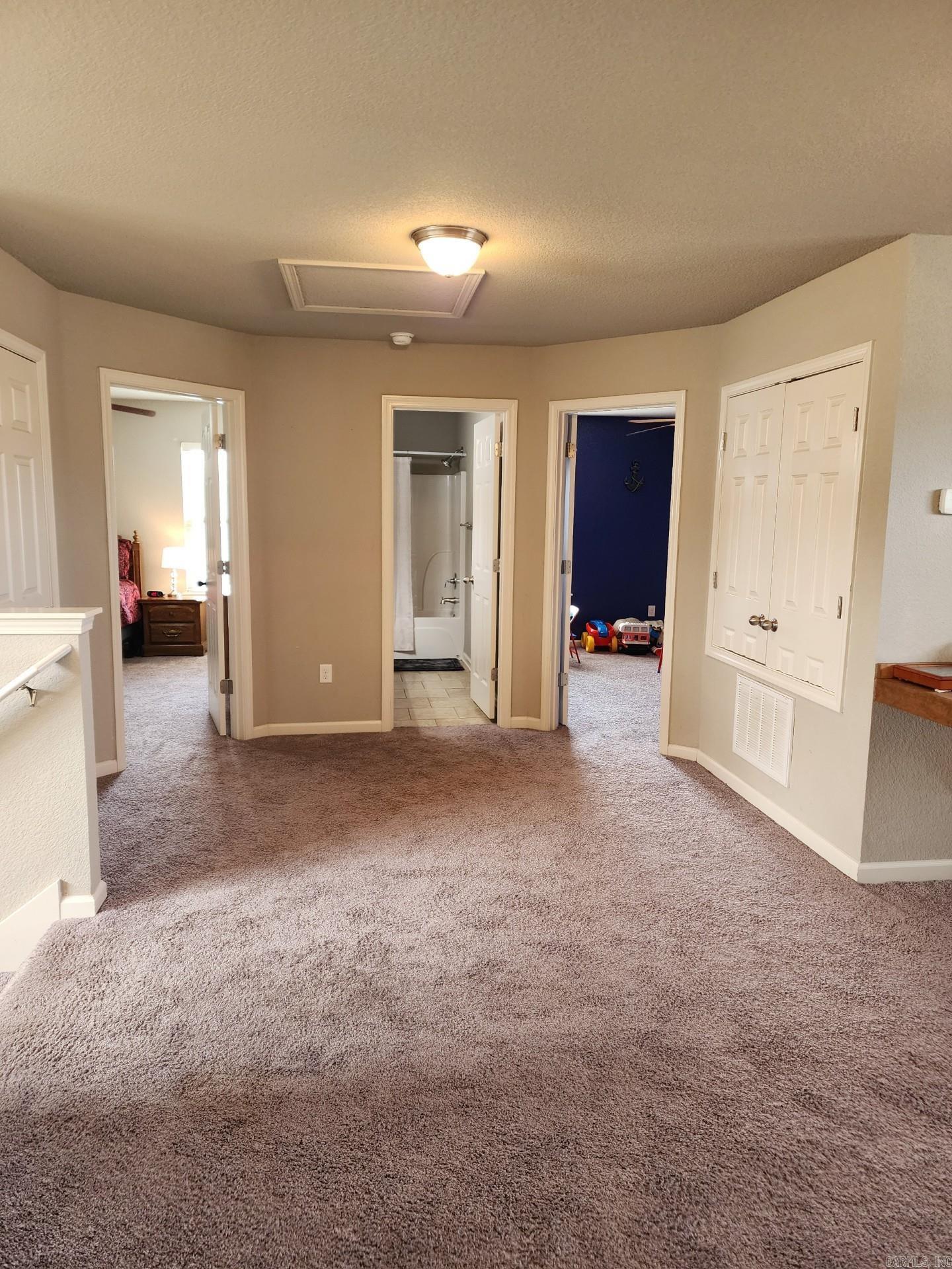 North Hills Estate - Residential