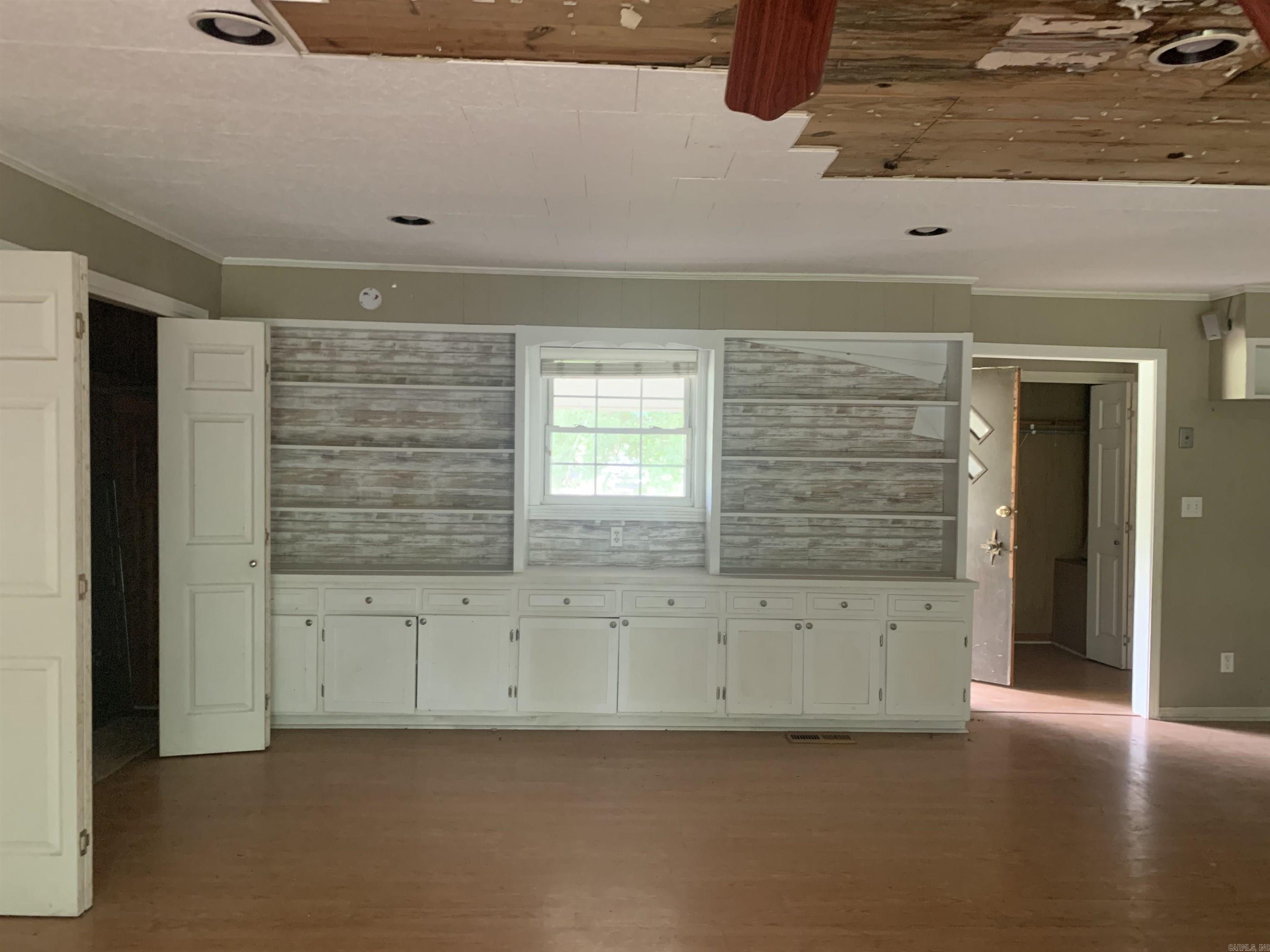 ARKANSAS HGTS - Residential