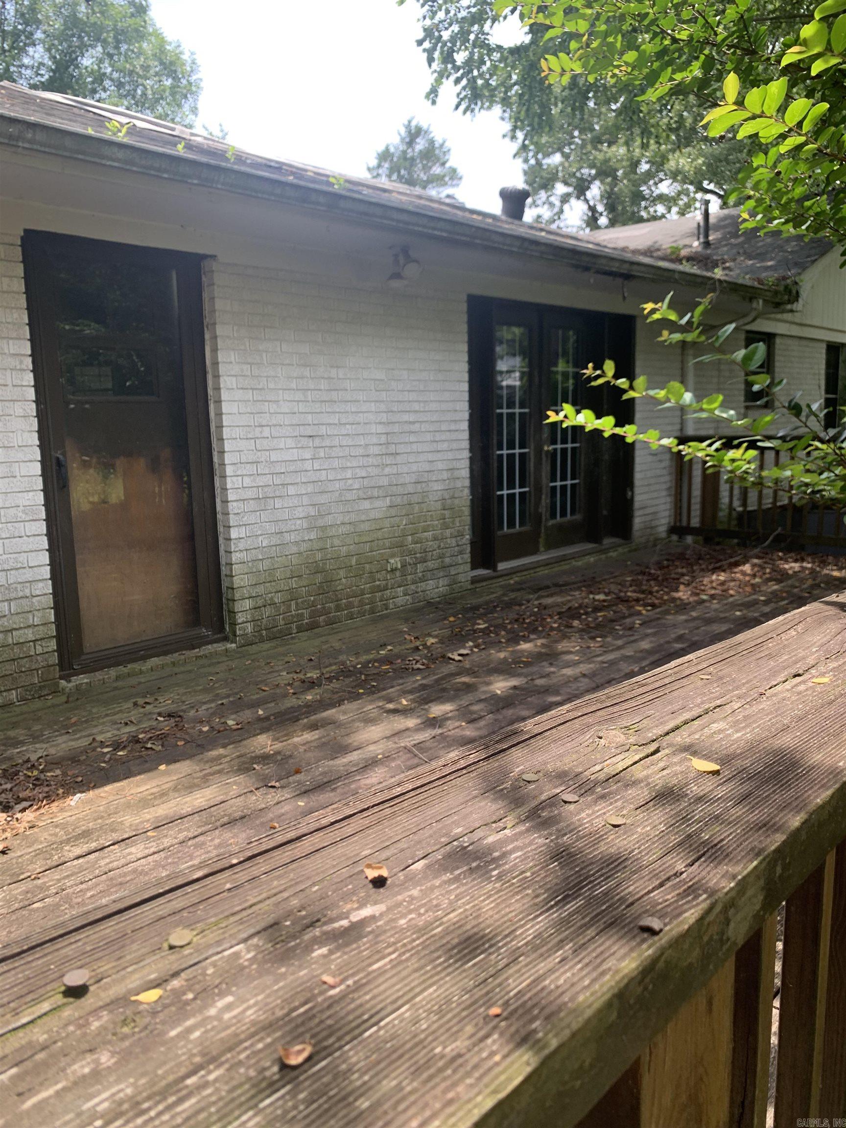 ARKANSAS HGTS - Residential