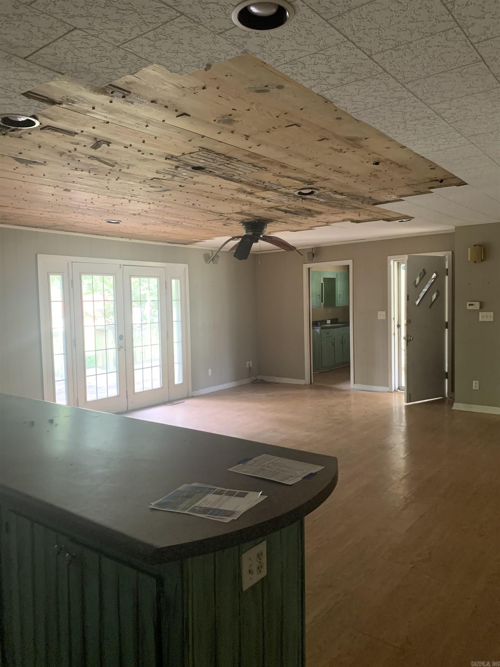 ARKANSAS HGTS - Residential