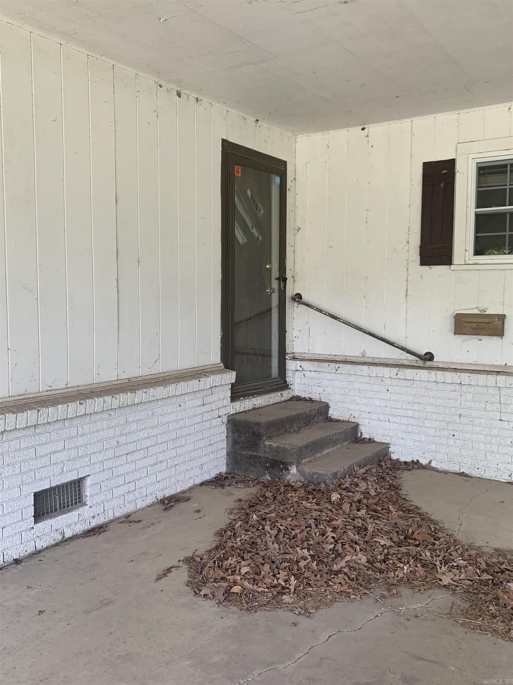 ARKANSAS HGTS - Residential