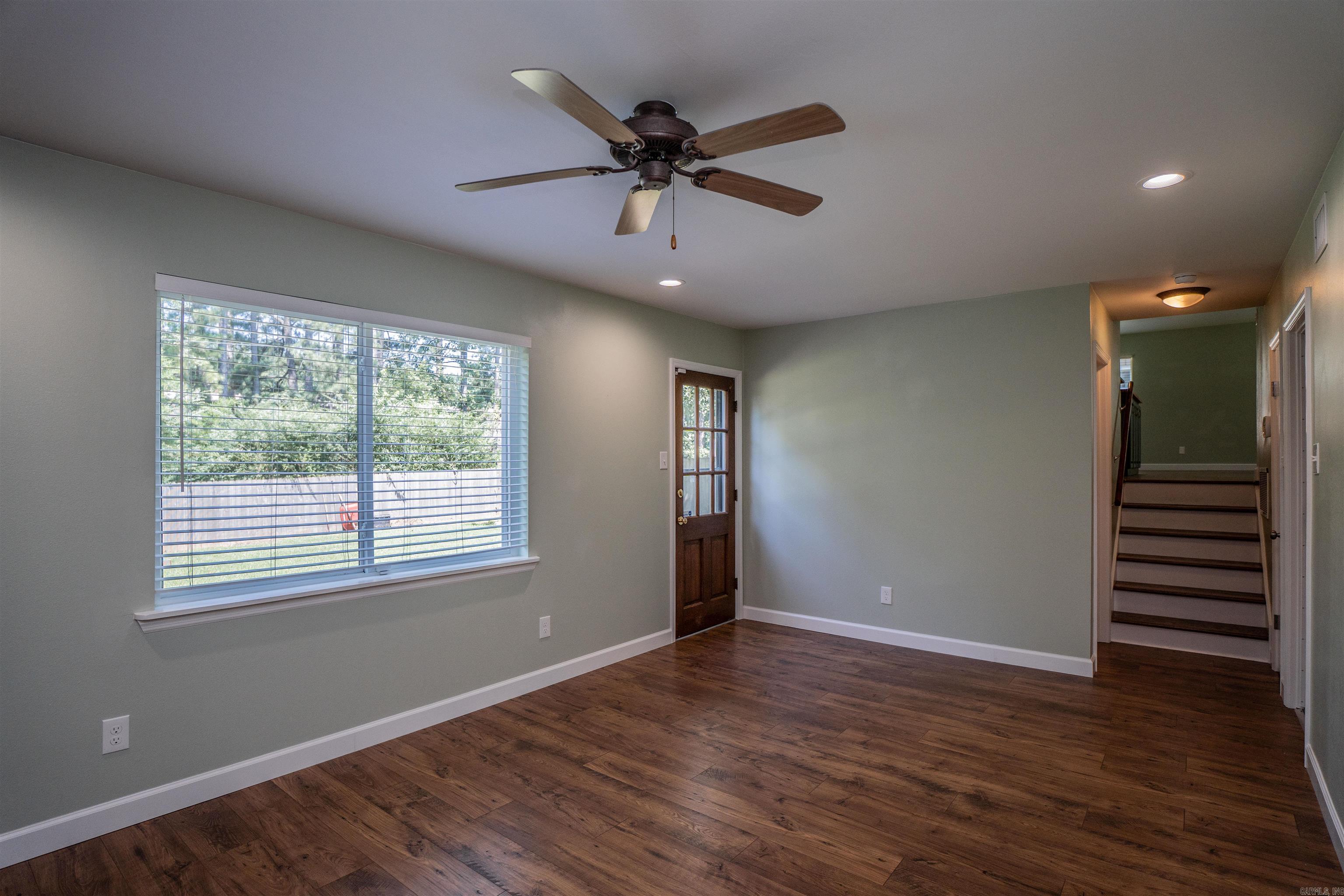 COLONY WEST - Residential