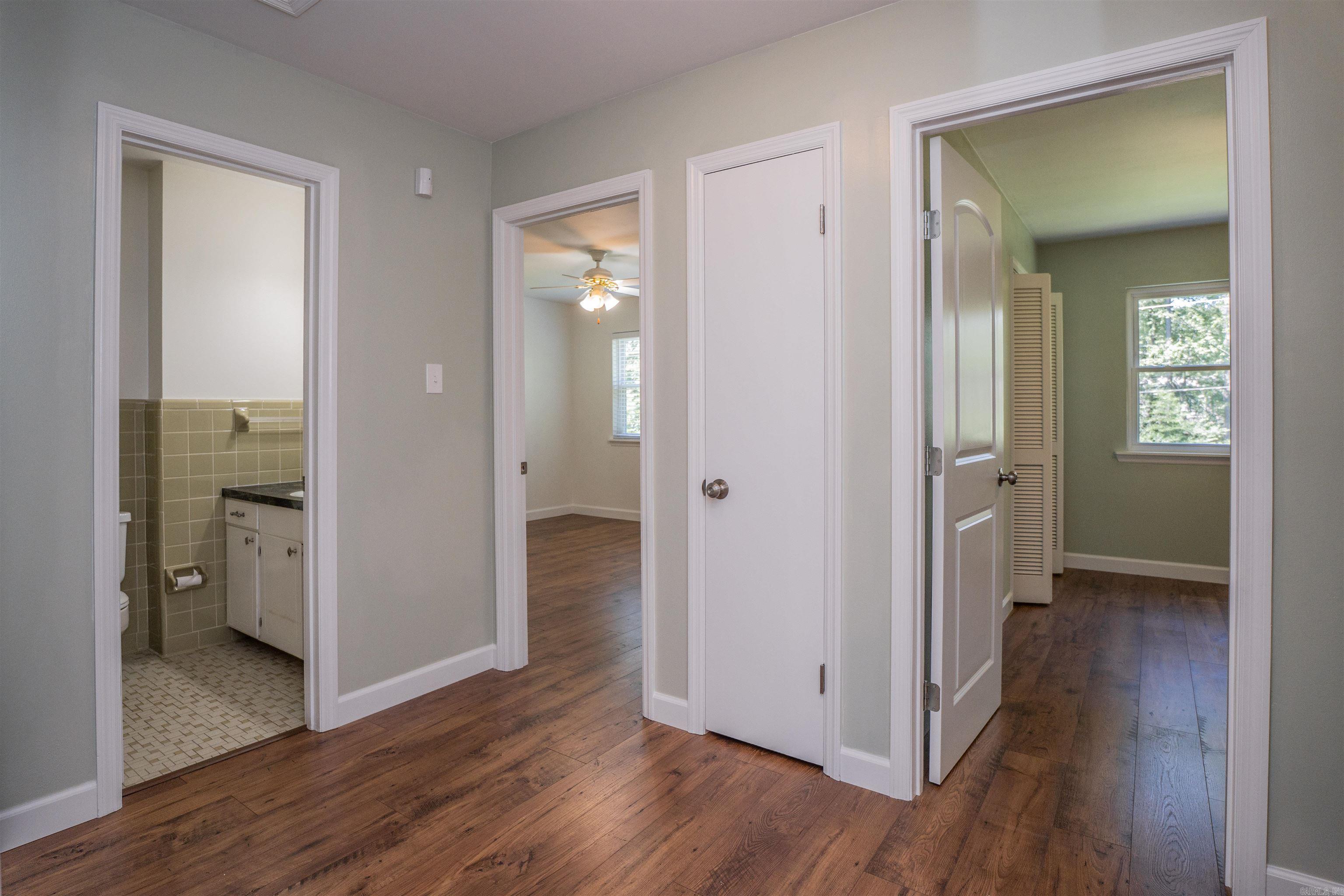 COLONY WEST - Residential