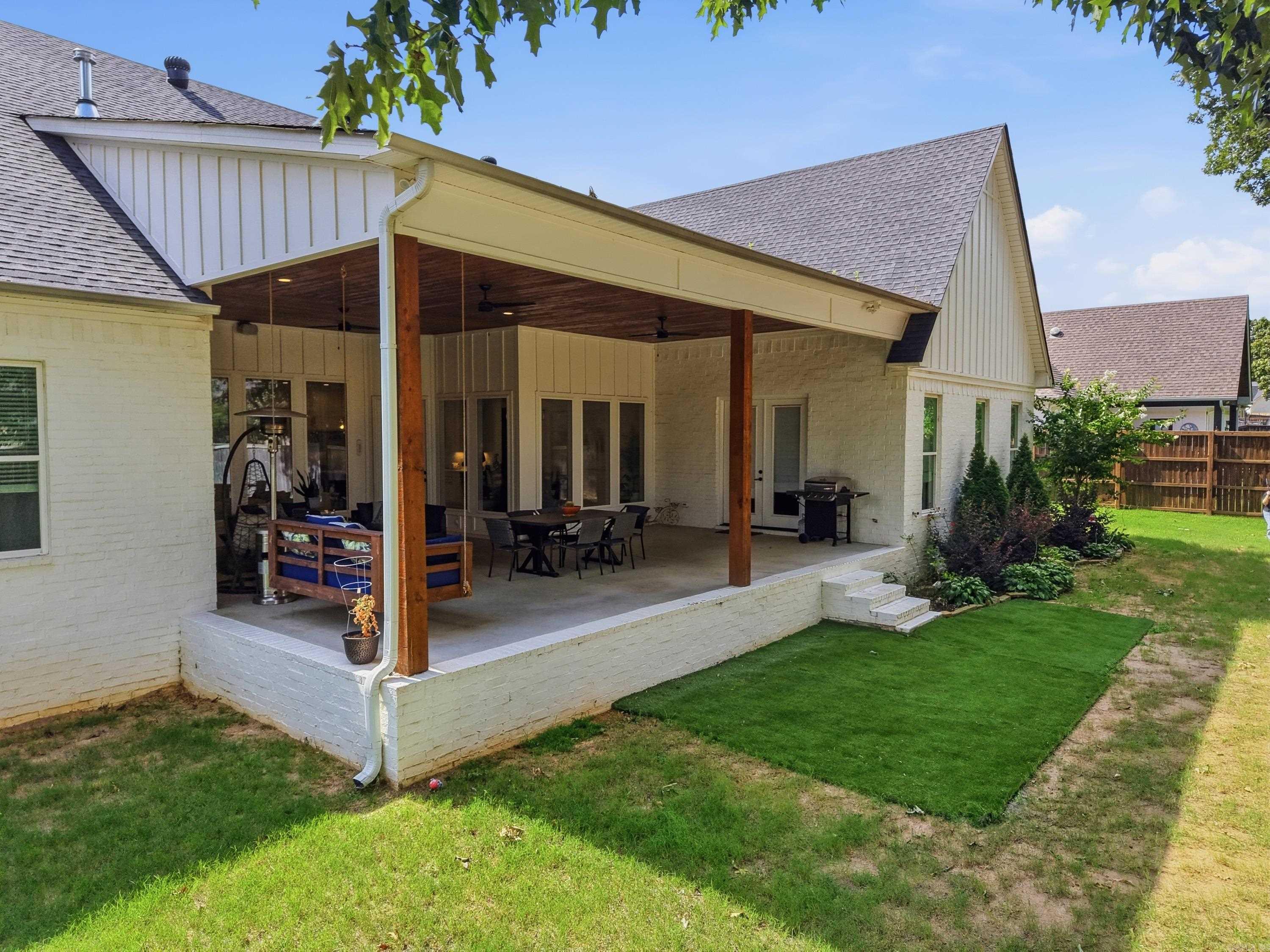 WINTERBROOK - Residential