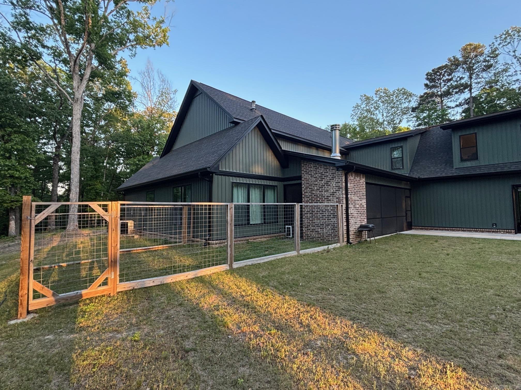 Metes & Bounds - Residential