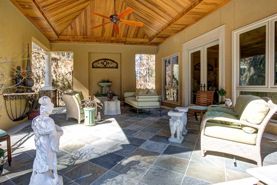 Hickory Pointe - Residential
