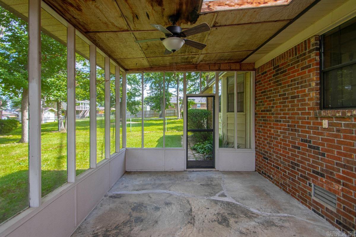 EAST MEADOW - Residential