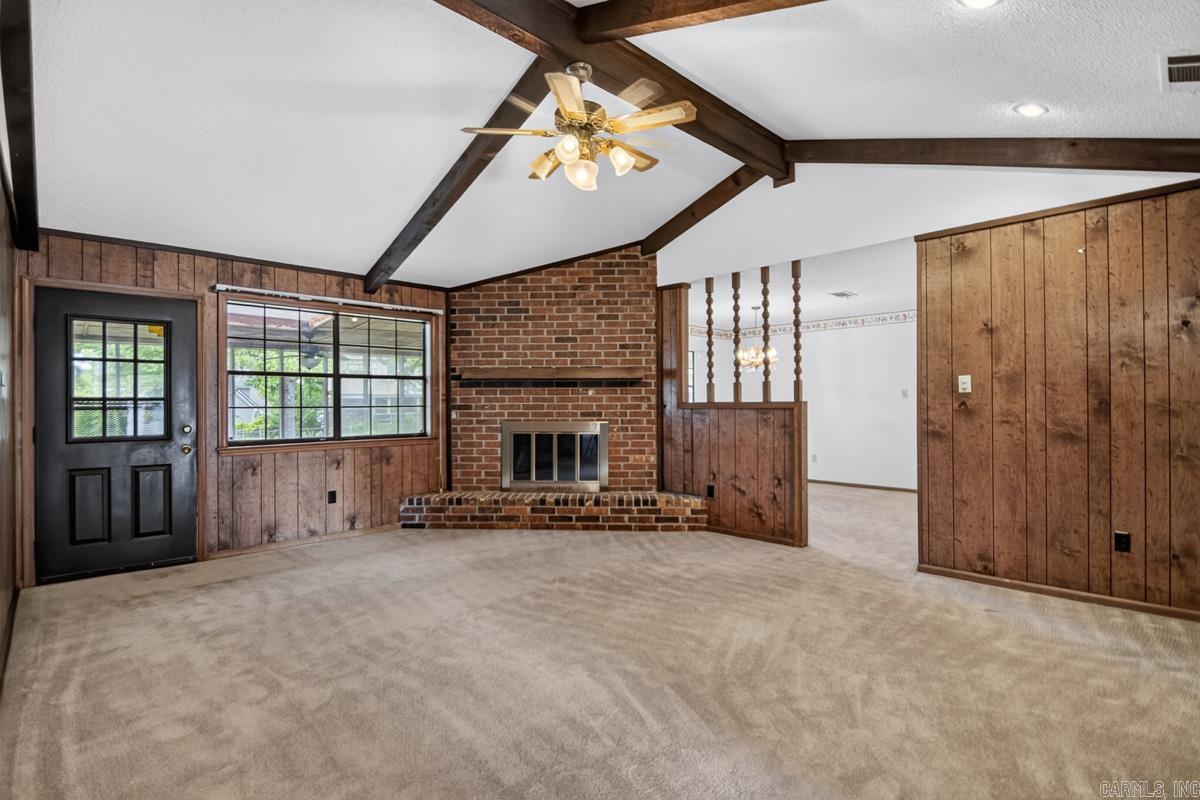 EAST MEADOW - Residential