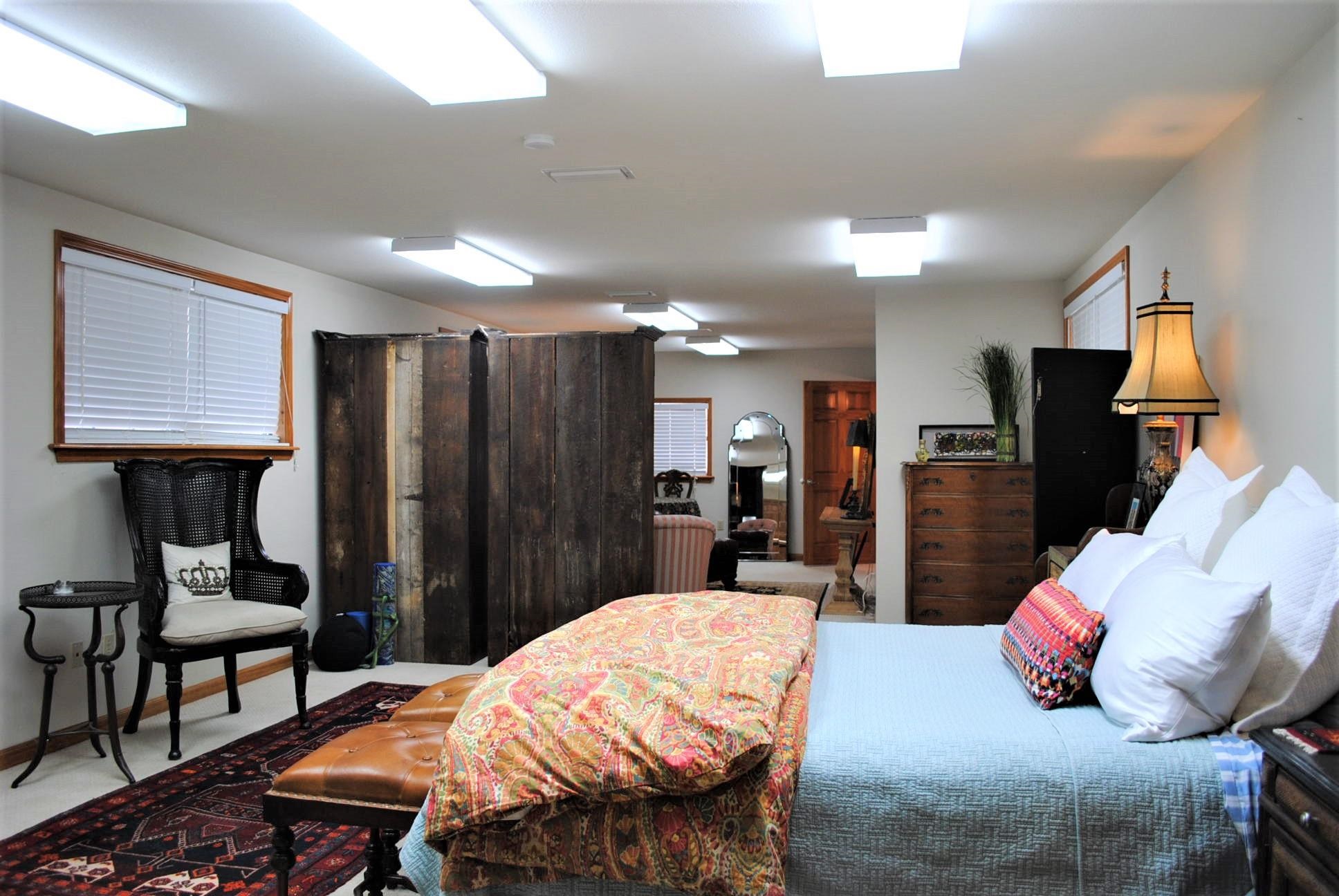 Metes & Bounds - Commercial Sale