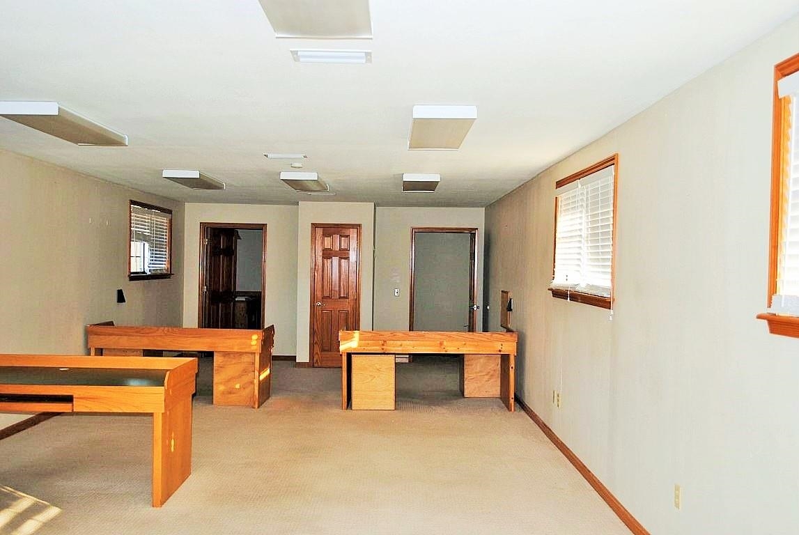 Metes & Bounds - Commercial Sale