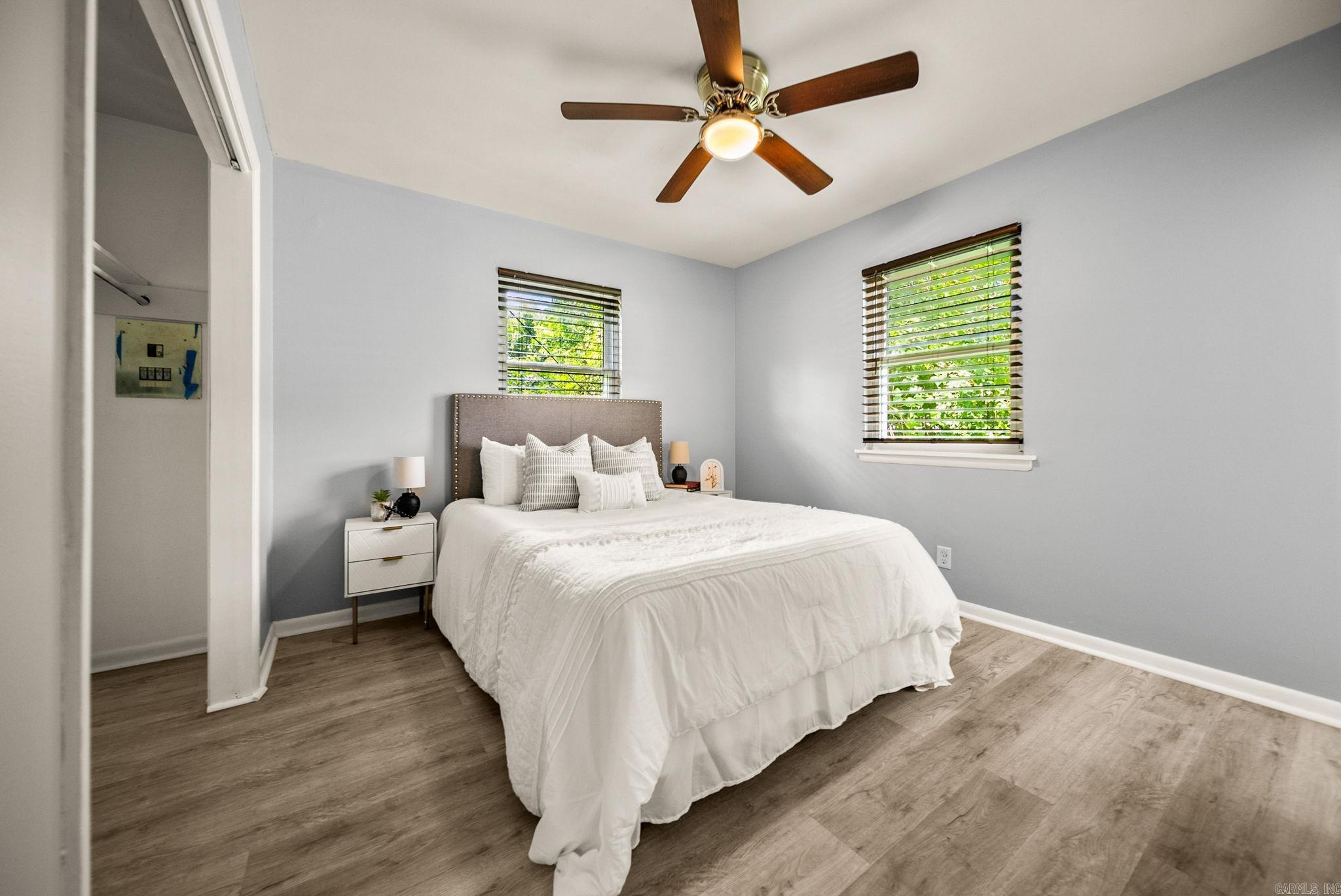 VILLAGE GREEN - Residential
