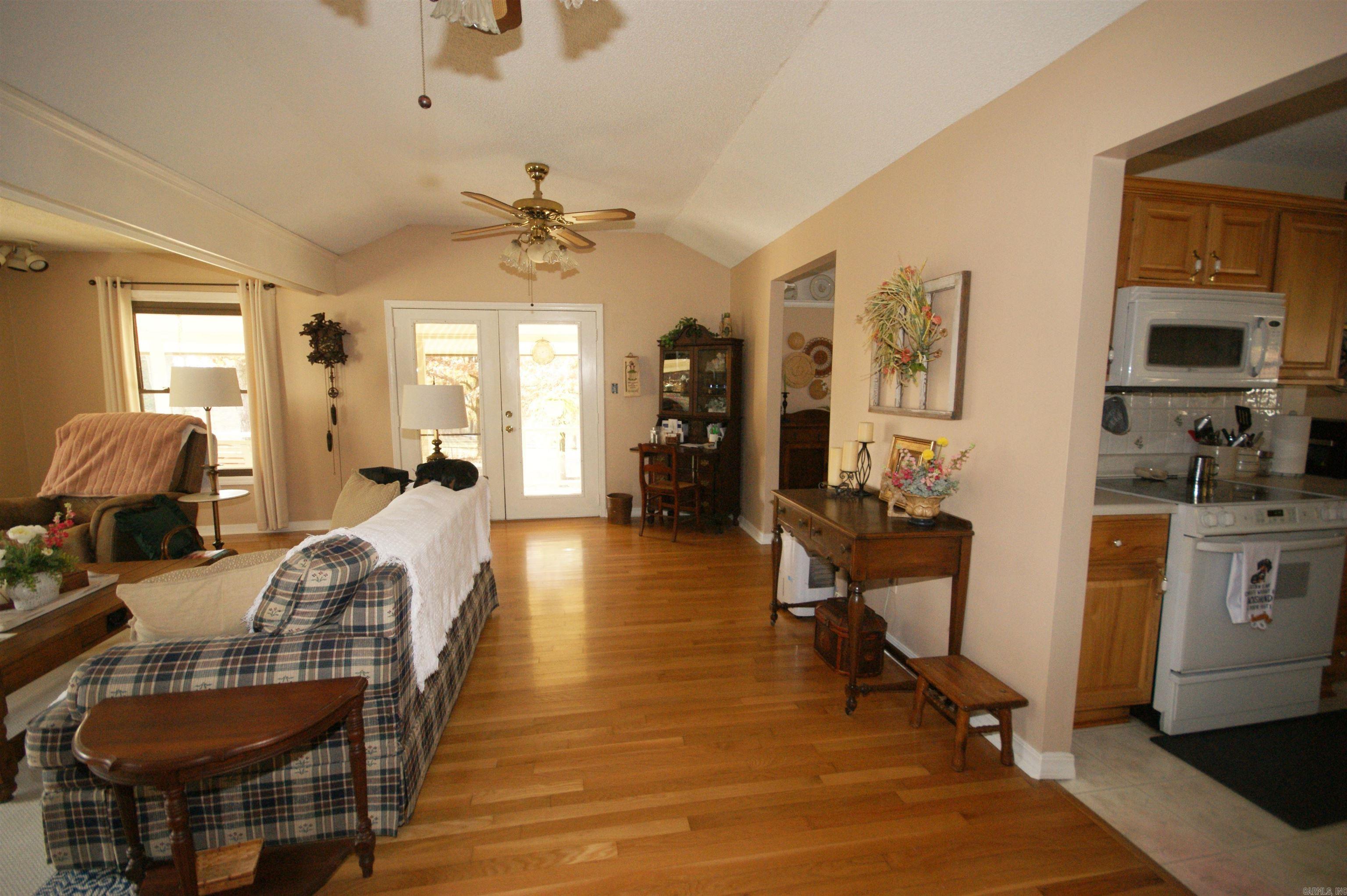 Lake Shore - Residential