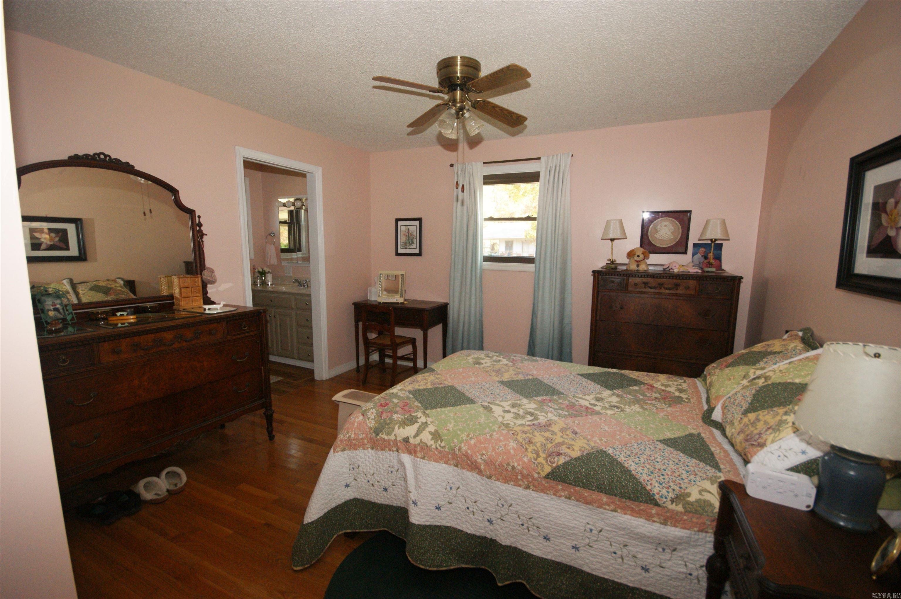 Lake Shore - Residential