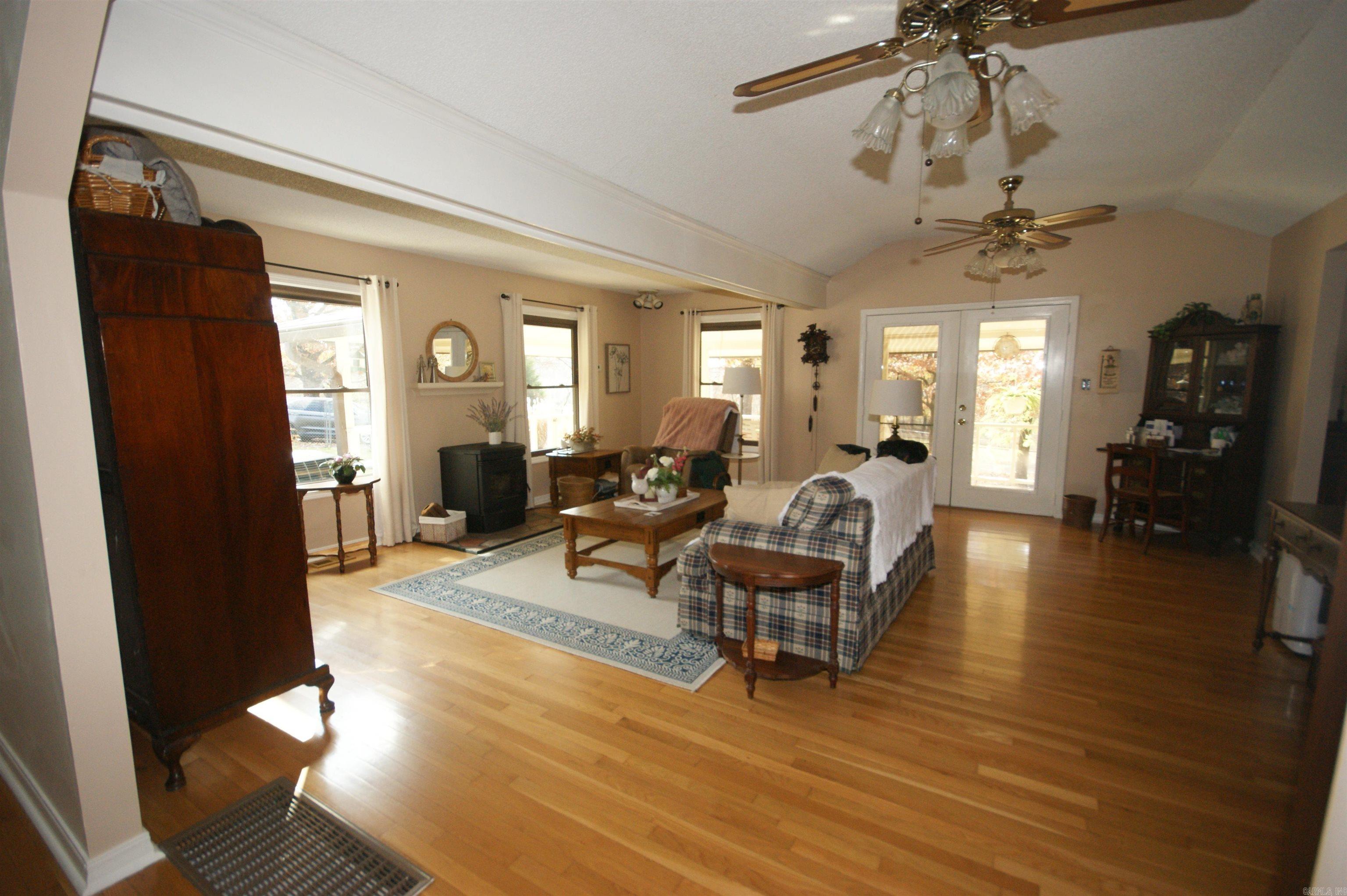 Lake Shore - Residential