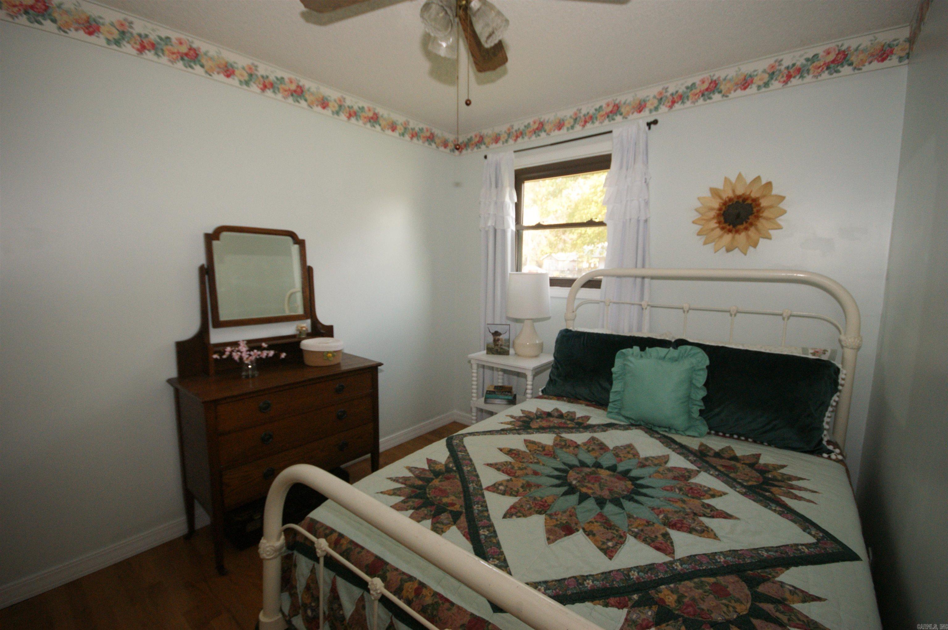 Lake Shore - Residential