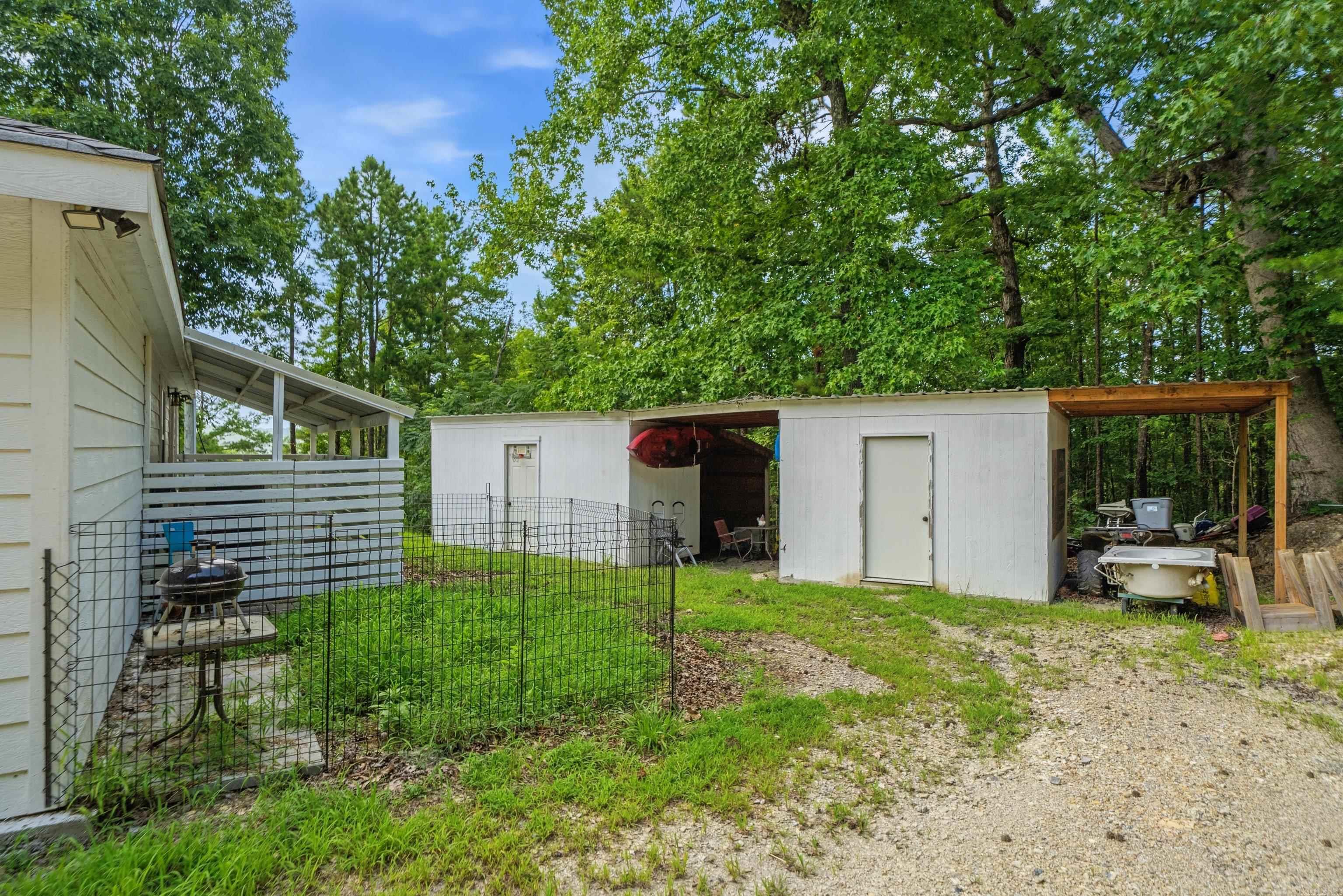 Fountain Lake - Residential