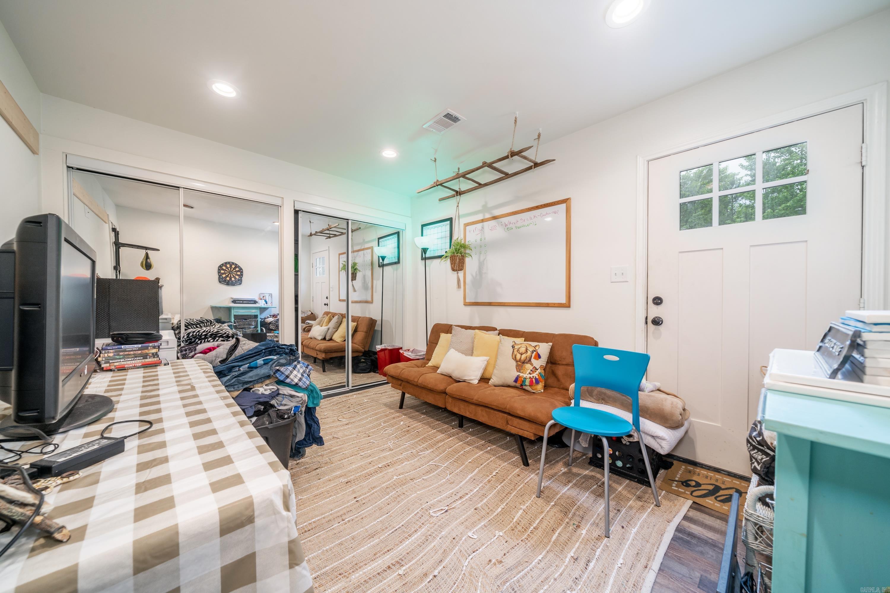 Fountain Lake - Residential