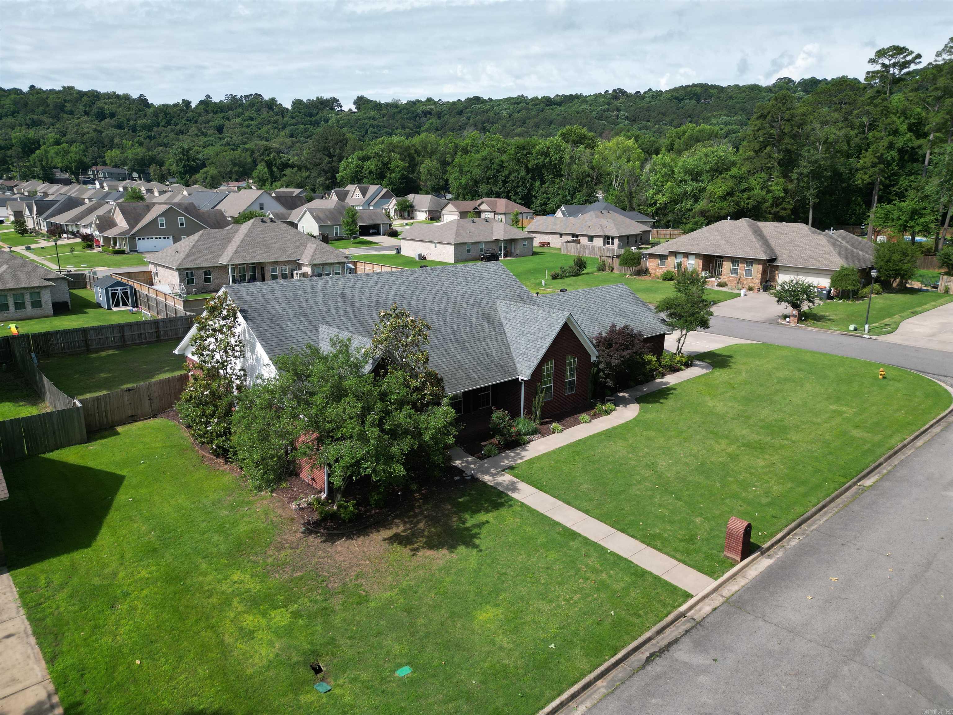 BROOKSIDE ESTATES - Residential